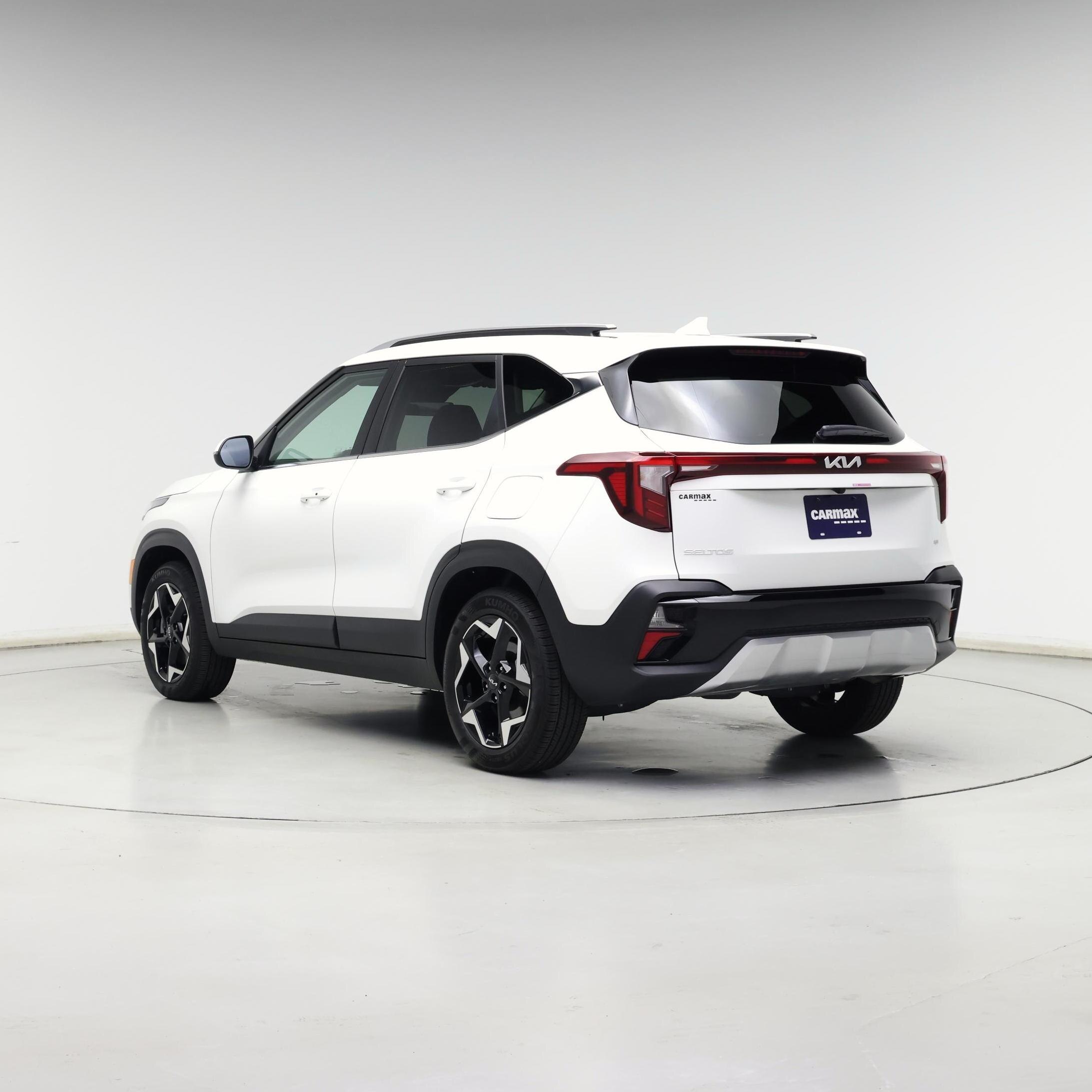 Thumbnail: 2024 Kia Seltos - 2