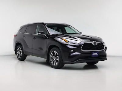 2021 Toyota Highlander XLE -
                Schaumburg, IL
