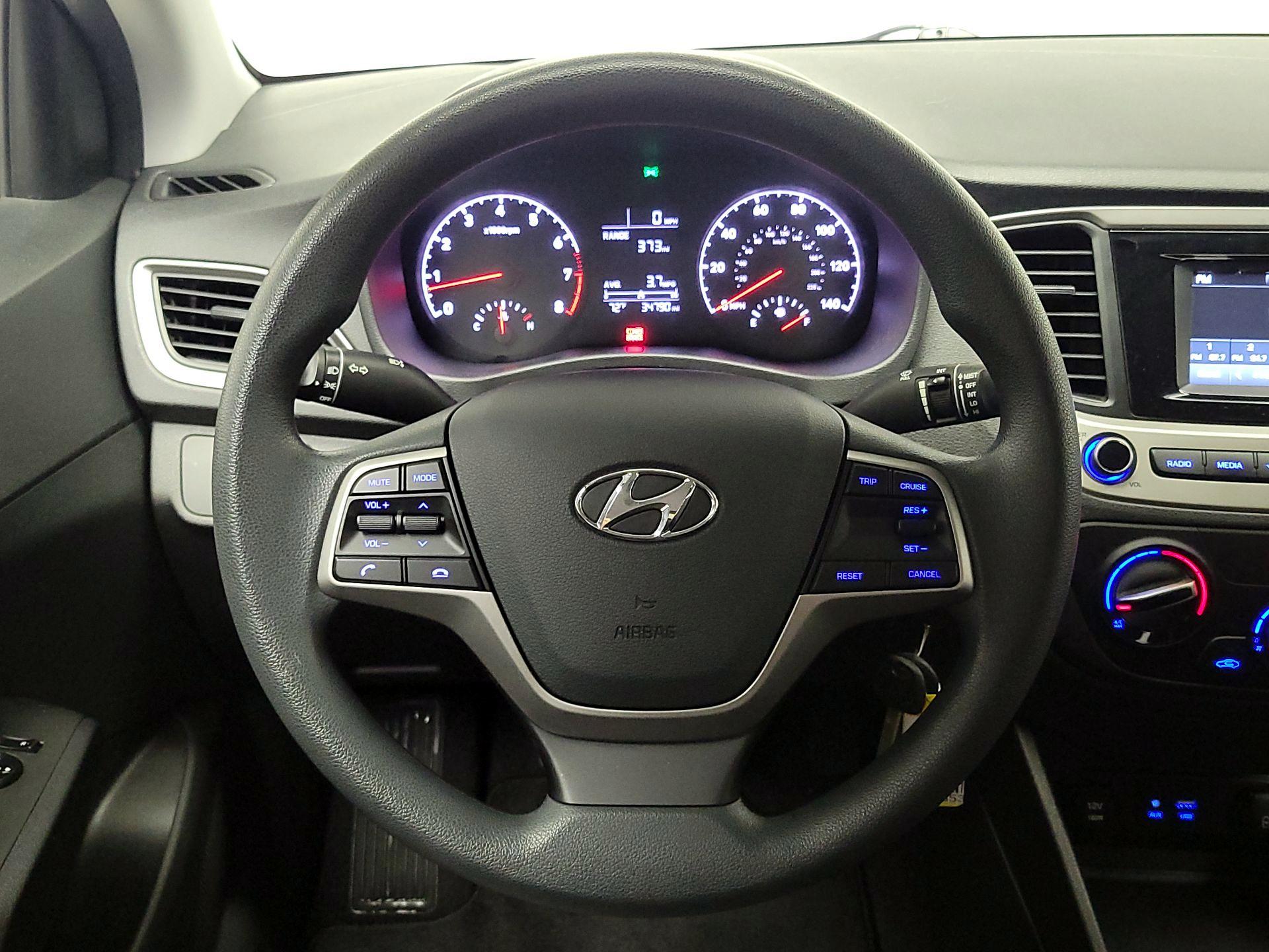 Thumbnail: 2019 Hyundai Accent - 10