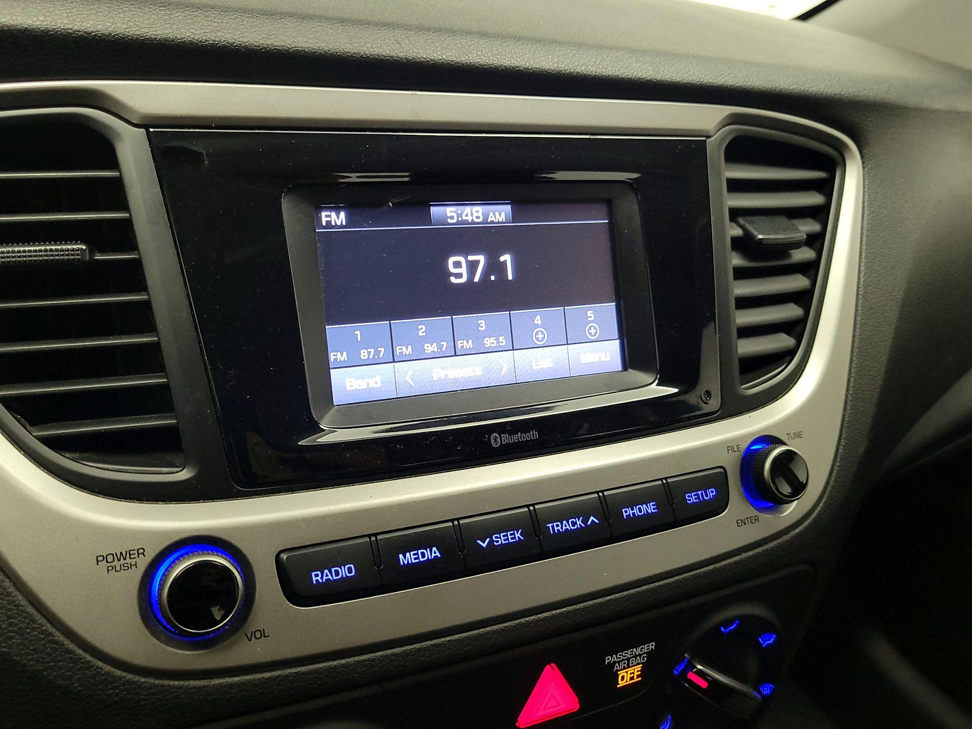 Thumbnail: 2019 Hyundai Accent - 15
