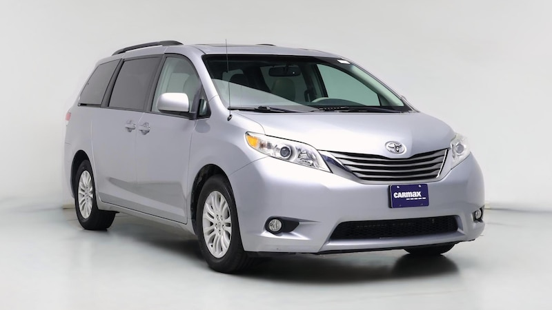2013 Toyota Sienna XLE Hero Image