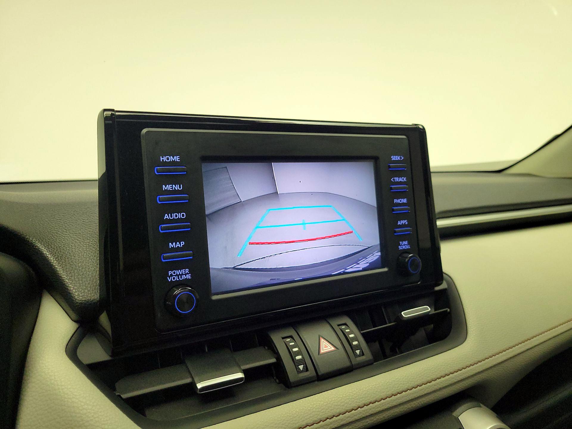 Thumbnail: 2019 Toyota RAV4 - 14