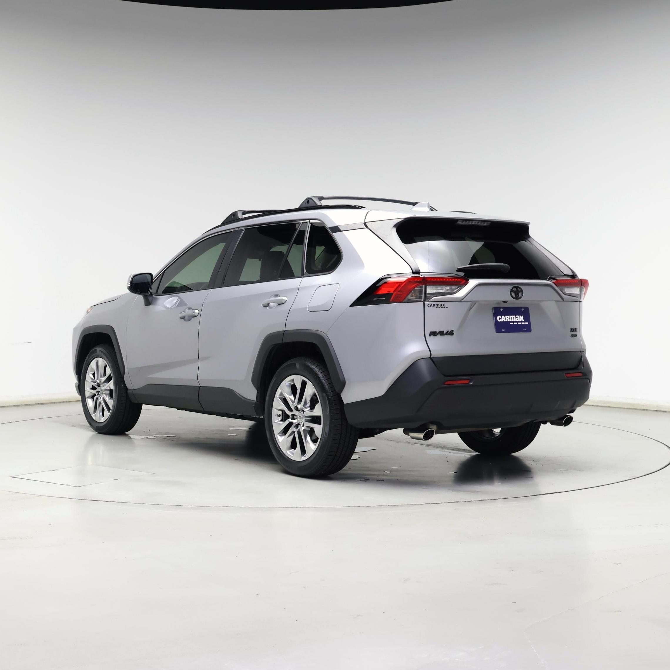 Thumbnail: 2019 Toyota RAV4 - 2