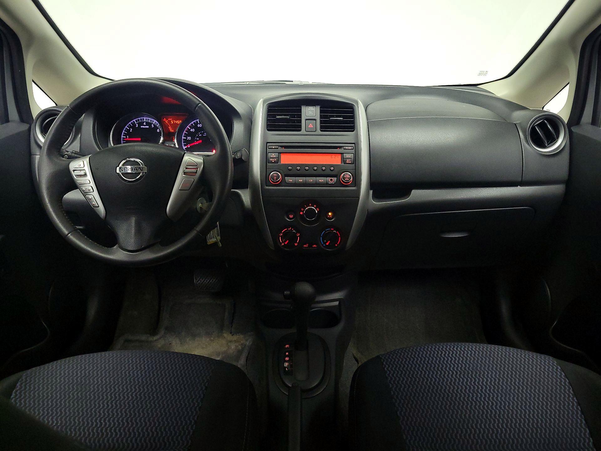 Thumbnail: 2015 Nissan Versa Note - 9
