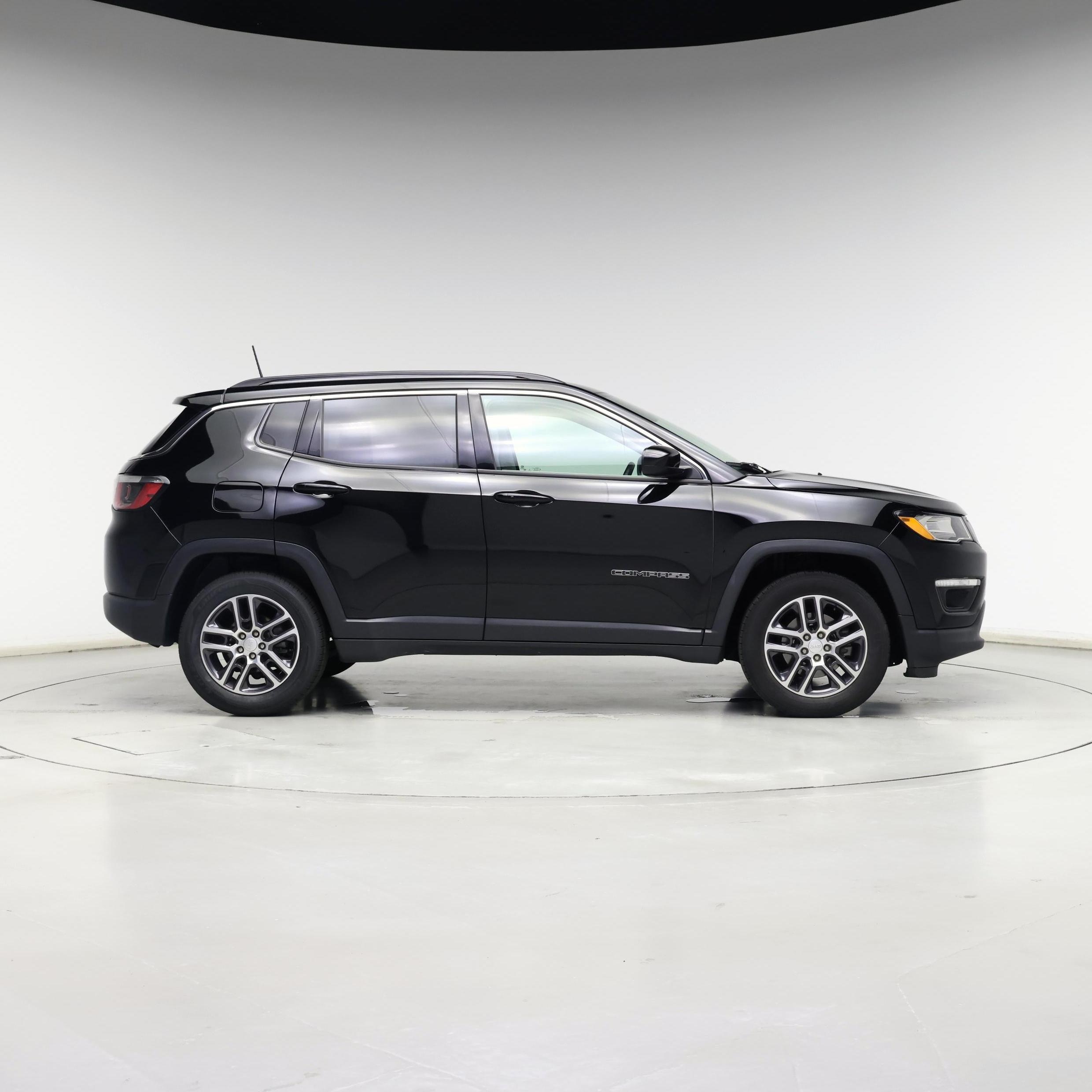 Thumbnail: 2018 Jeep Compass - 7
