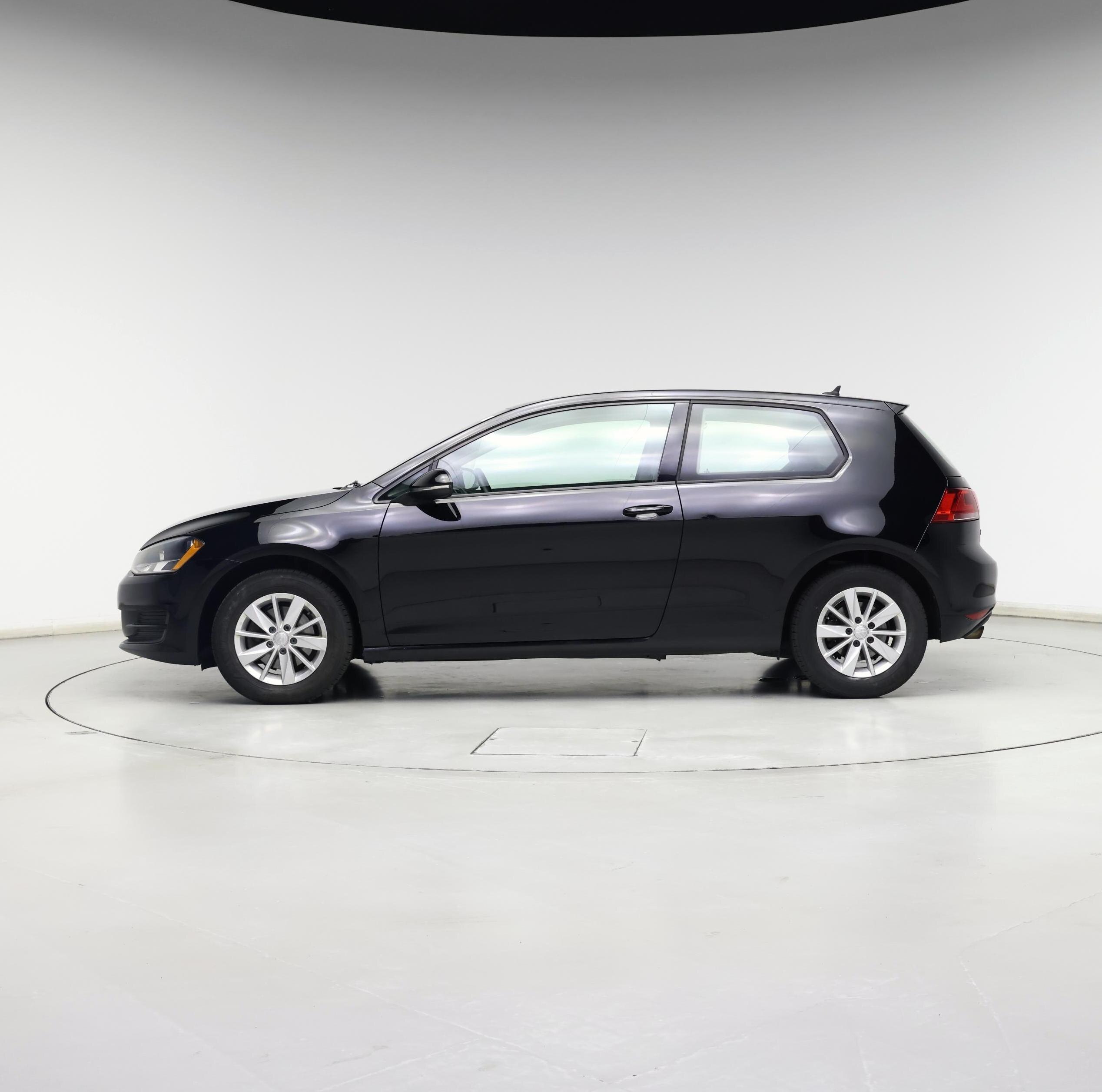 Thumbnail: 2015 Volkswagen Golf - 3