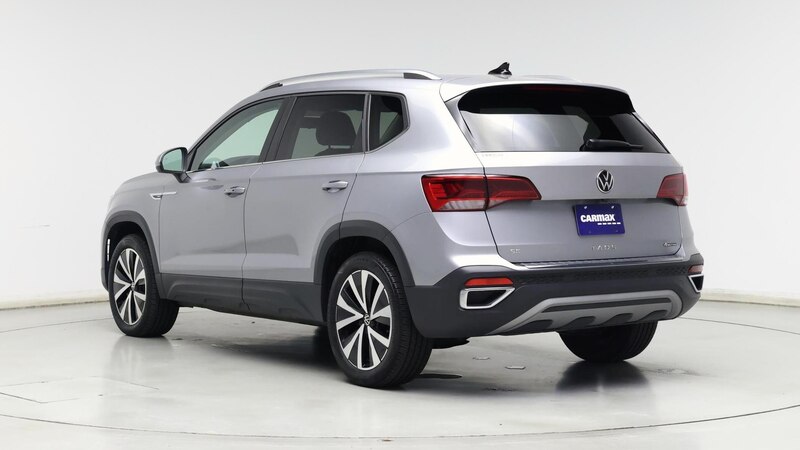 2022 Volkswagen Taos SE 2