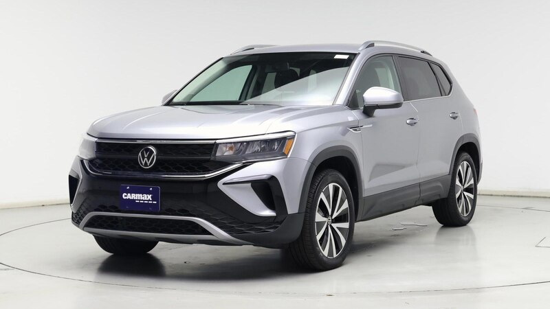 2022 Volkswagen Taos SE 4
