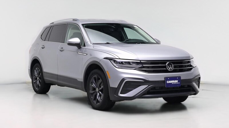 2022 Volkswagen Tiguan SE Hero Image
