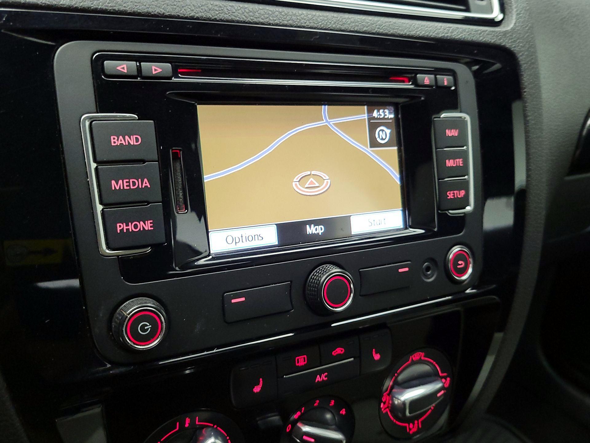 Thumbnail: 2015 Volkswagen Jetta - 14