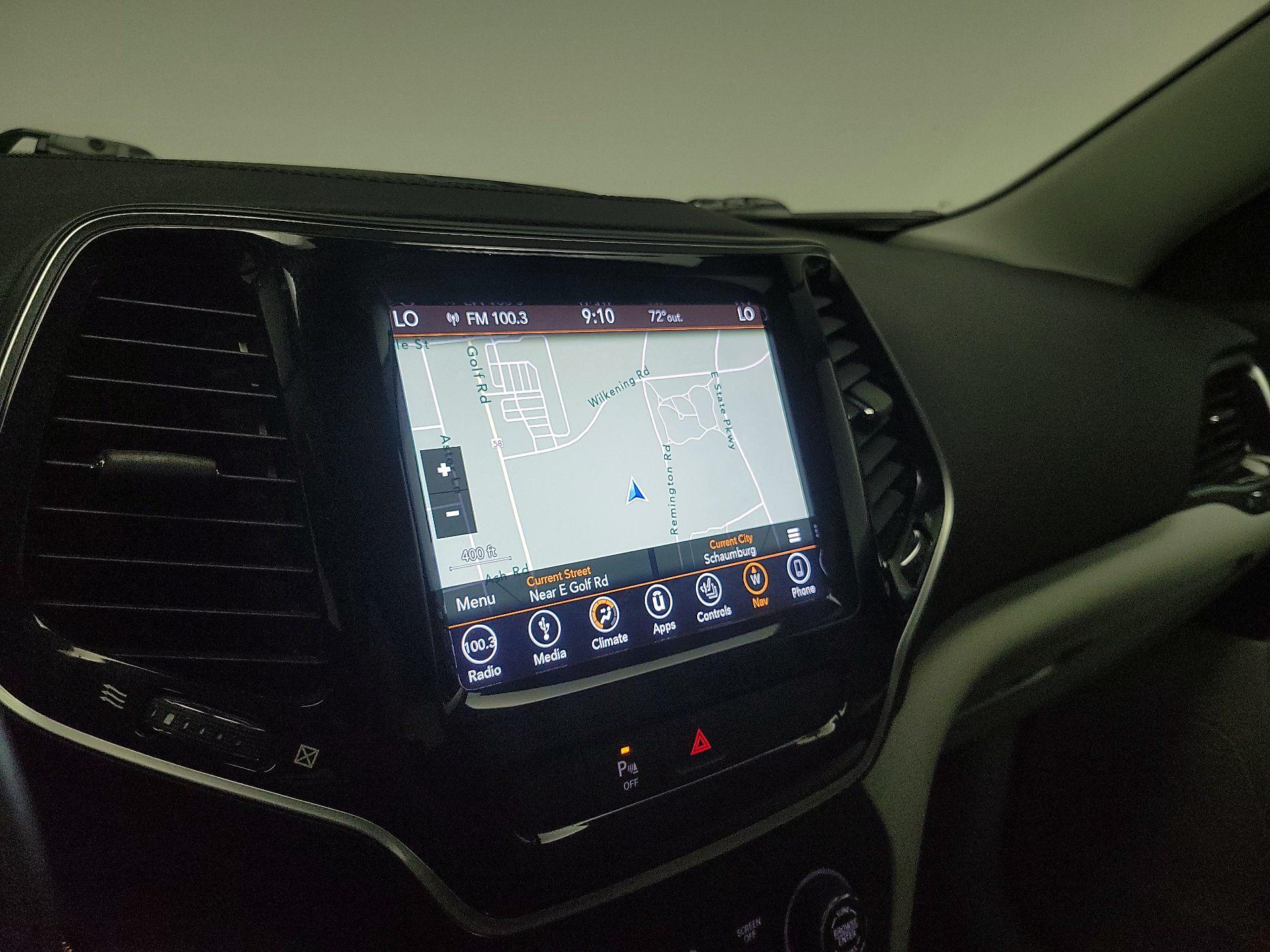 Thumbnail: 2019 Jeep Cherokee - 14