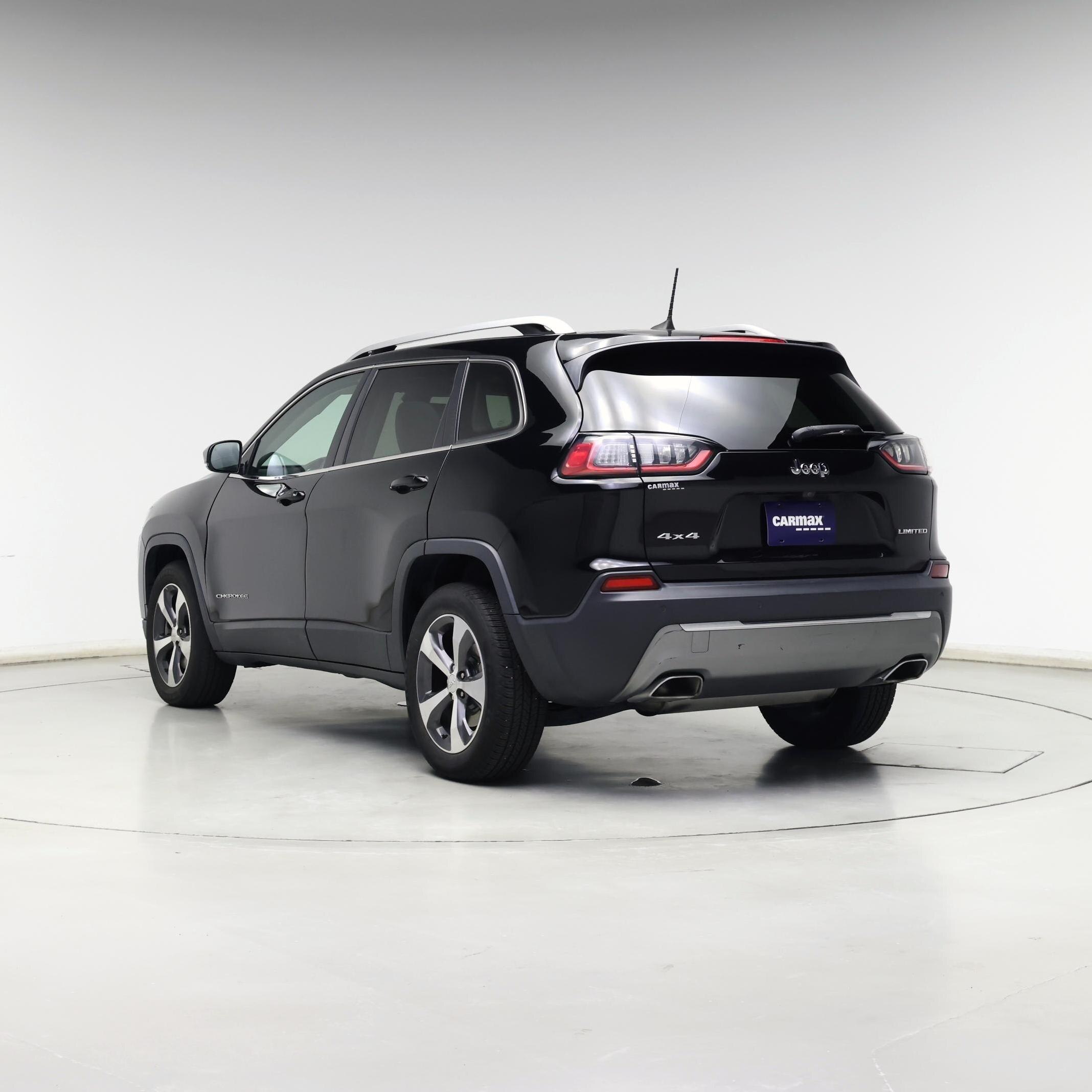 Thumbnail: 2019 Jeep Cherokee - 2