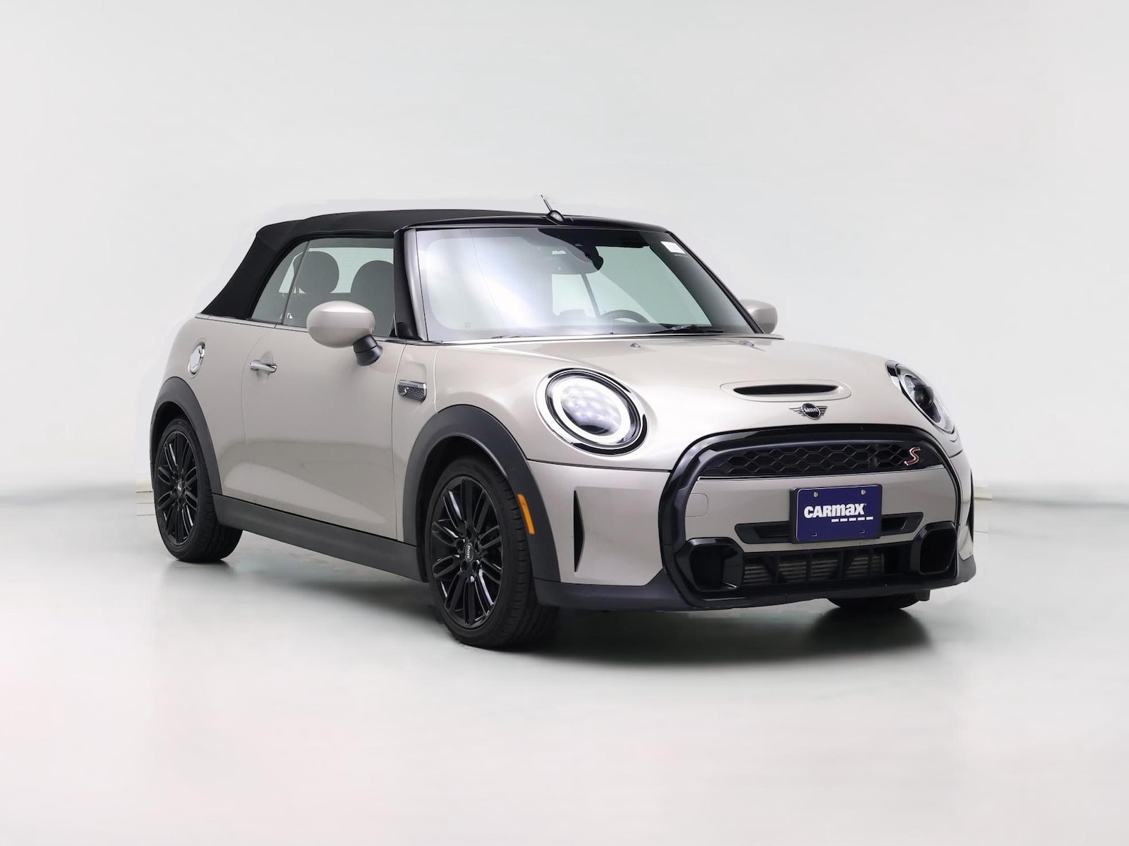 2024 MINI Convertible S's photo