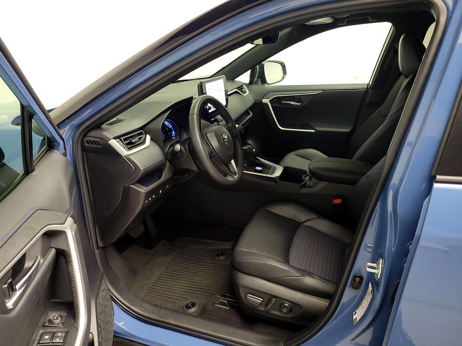 Thumbnail: 2023 Toyota RAV4 - 11