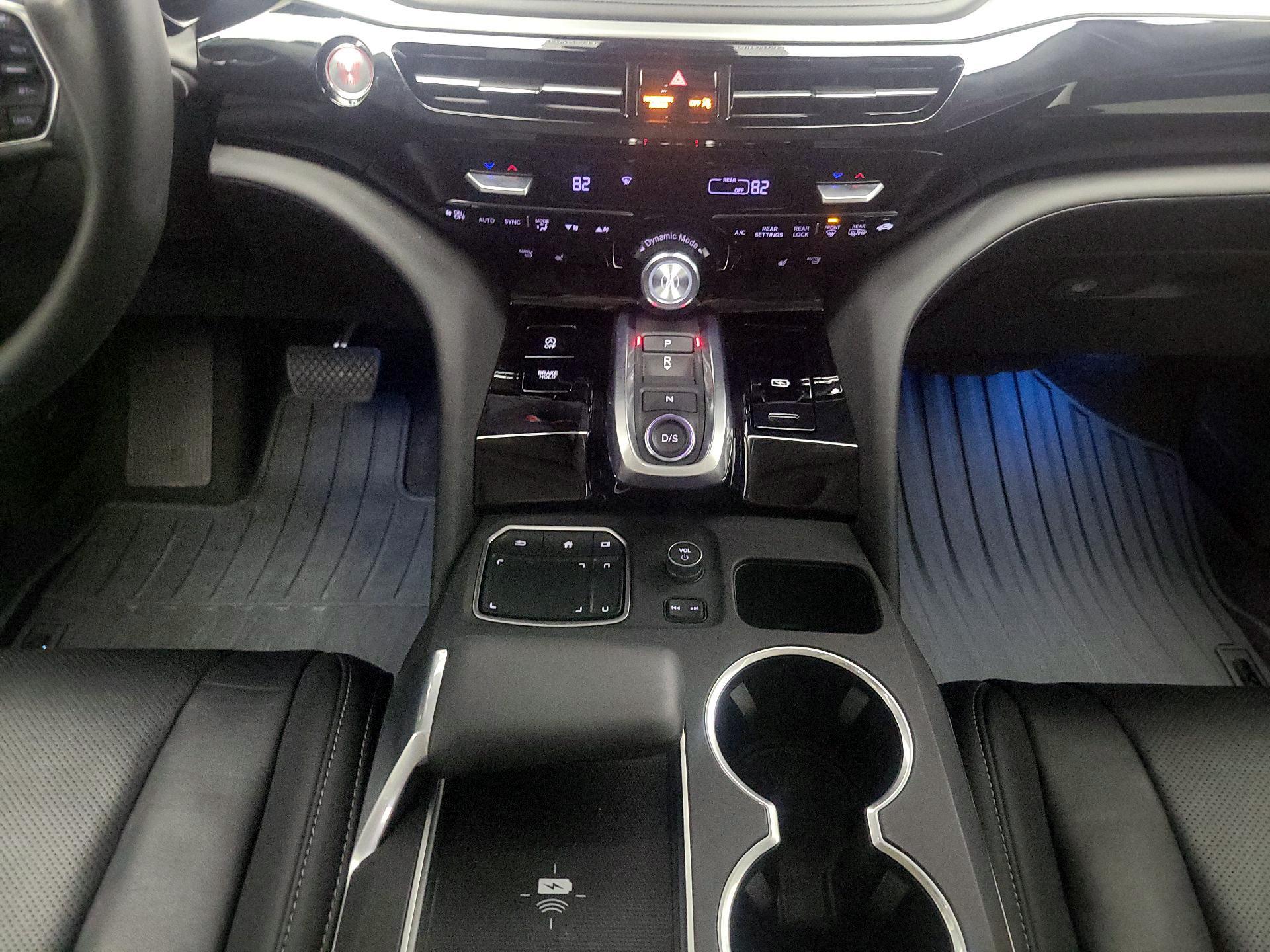 Thumbnail: 2023 Acura MDX - 18