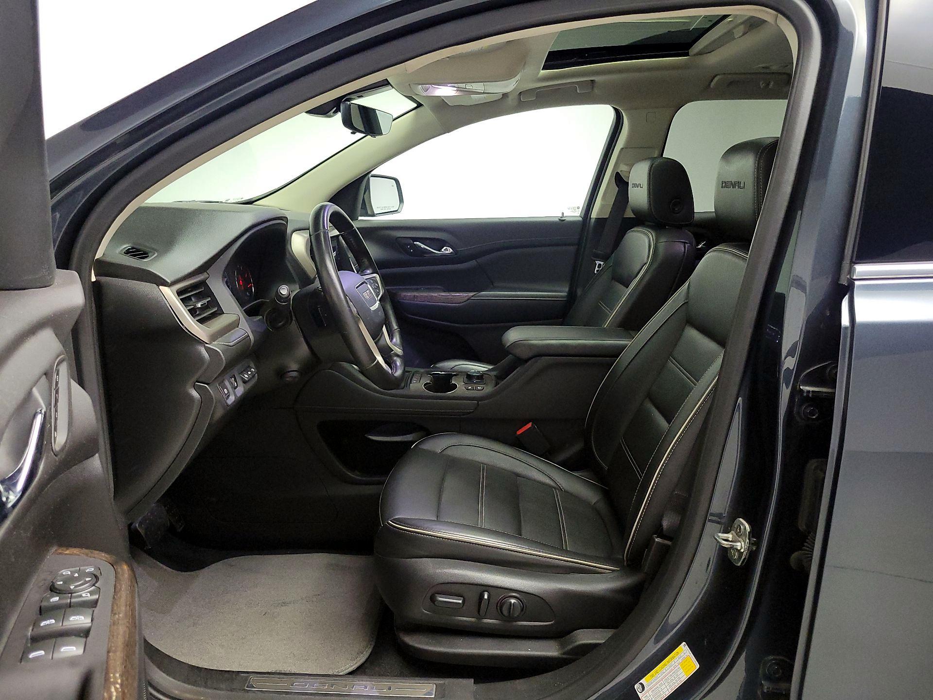 Thumbnail: 2020 GMC Acadia - 11