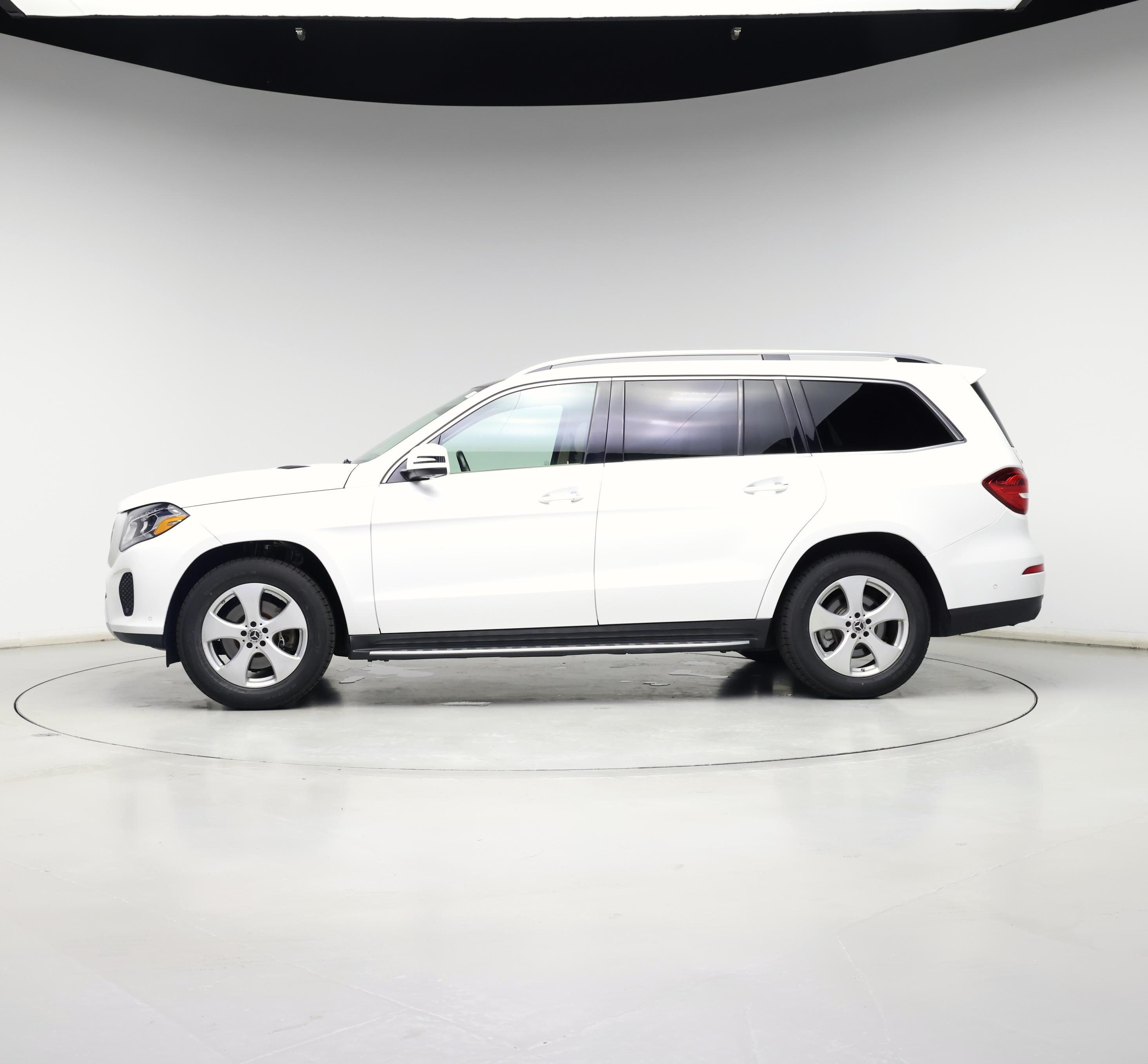 Thumbnail: 2018 Mercedes-Benz GLS - 3