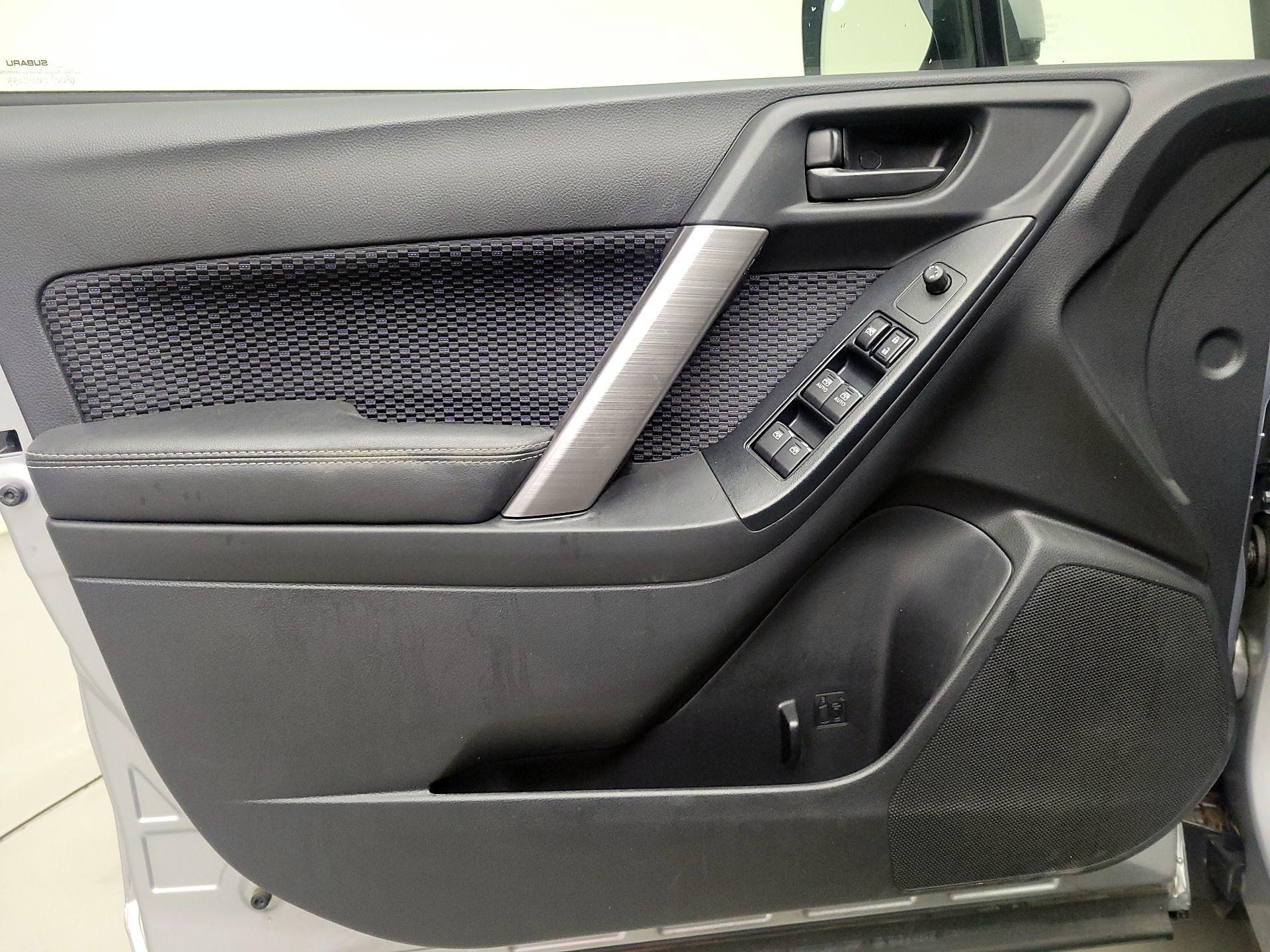 Thumbnail: 2017 Subaru Forester - 12