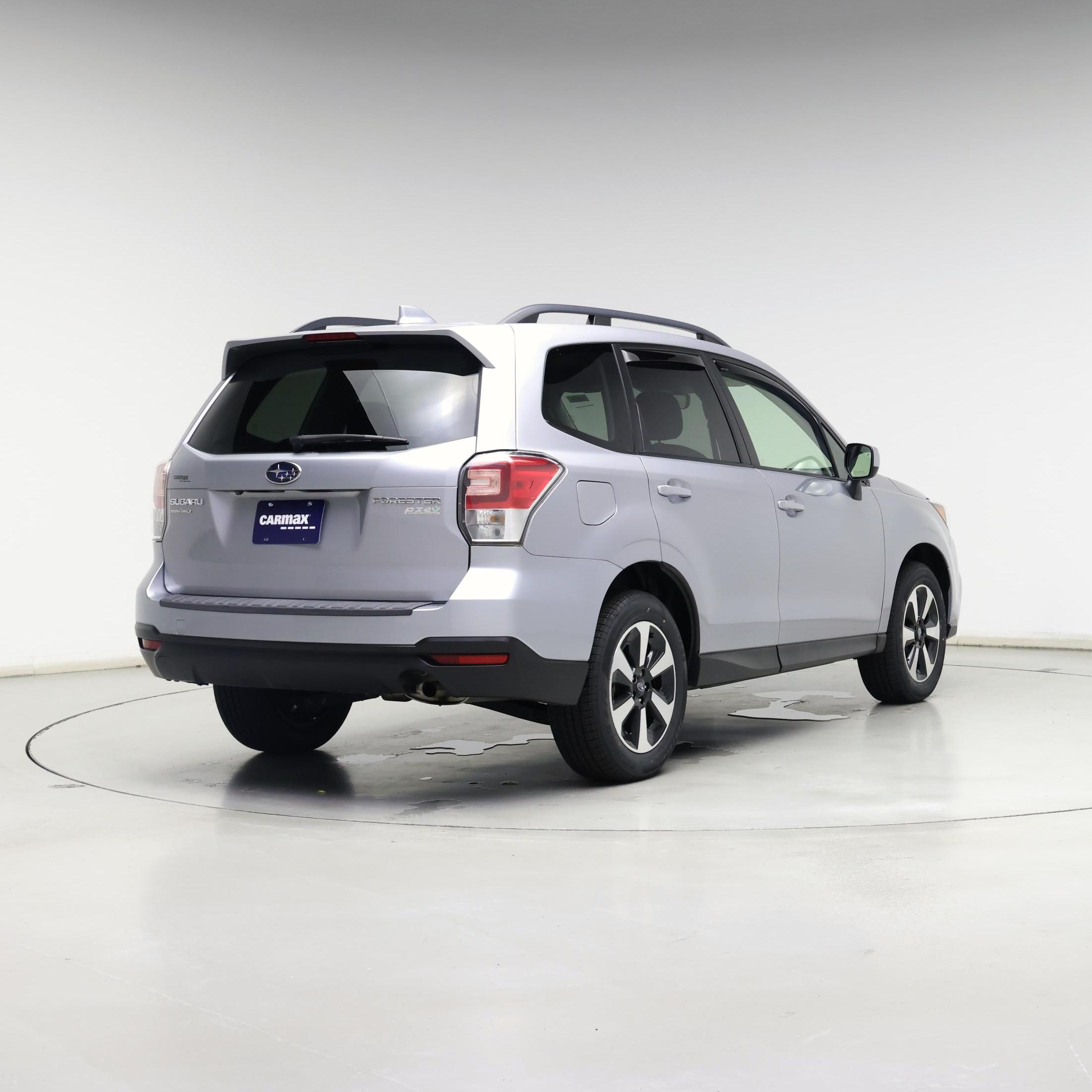 Thumbnail: 2017 Subaru Forester - 8