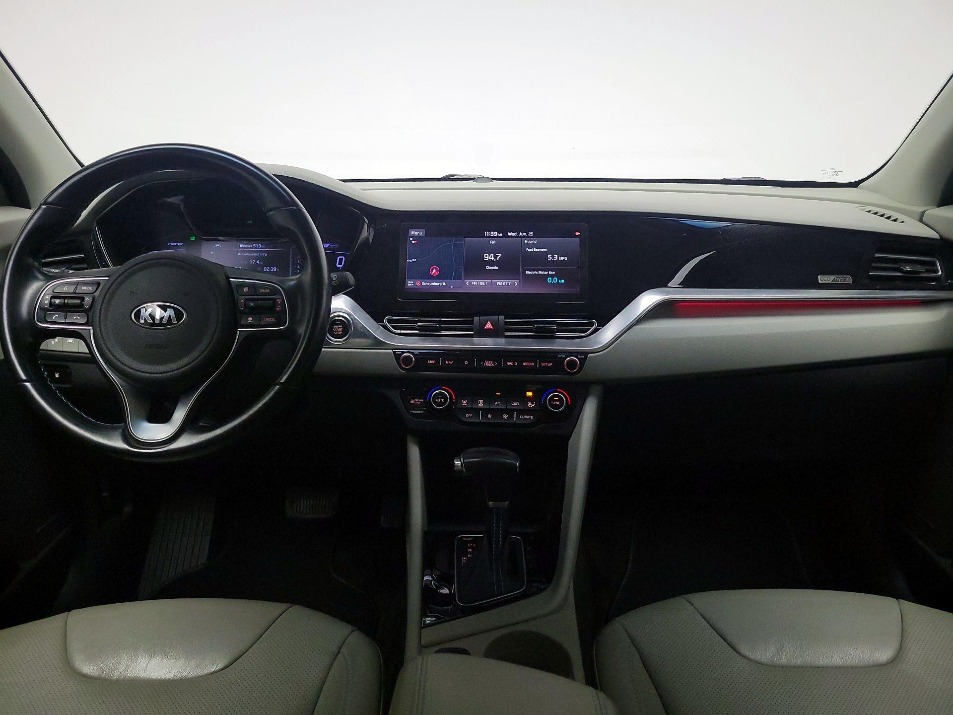 Thumbnail: 2020 Kia Niro - 9