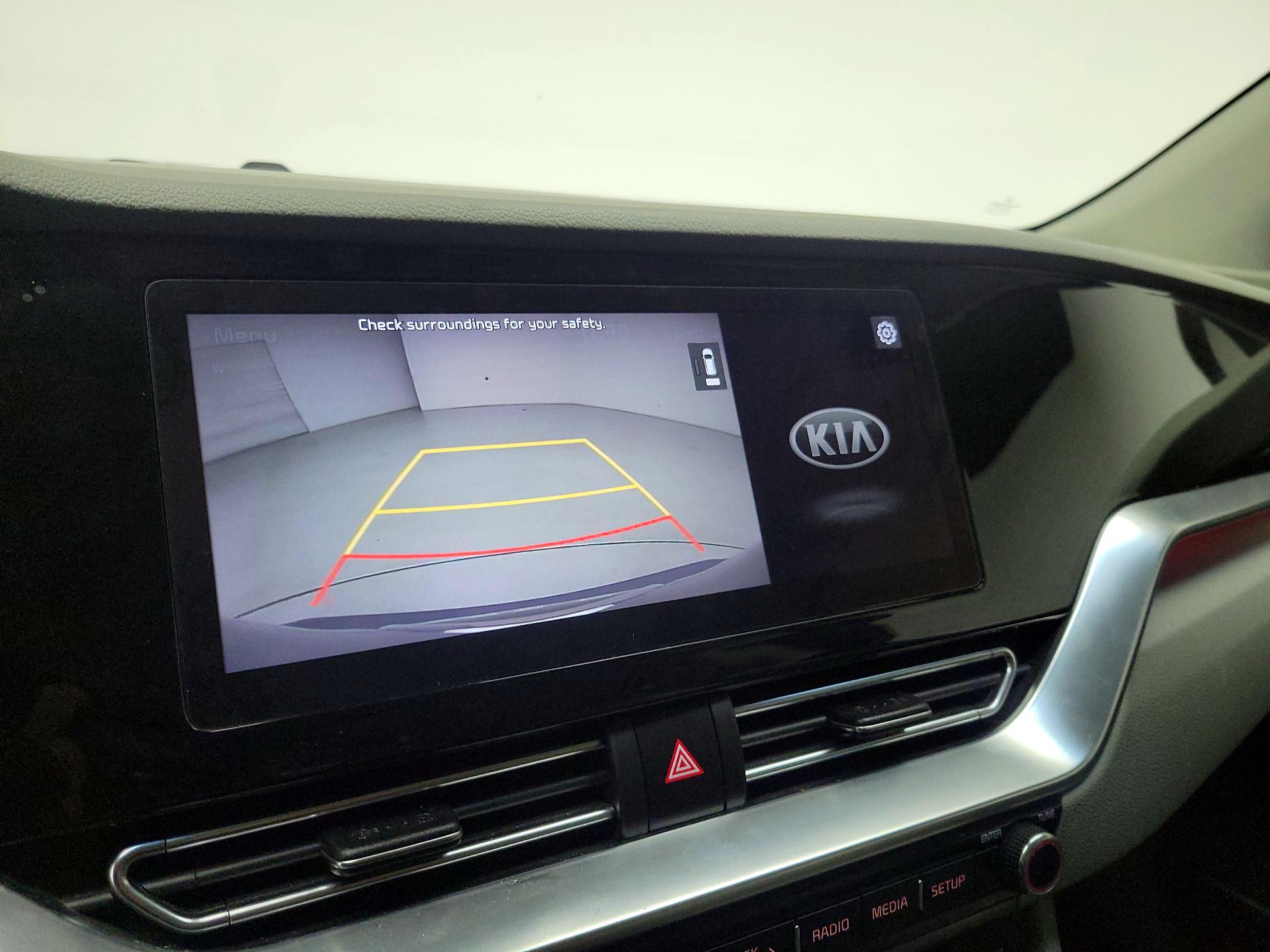 Thumbnail: 2020 Kia Niro - 15