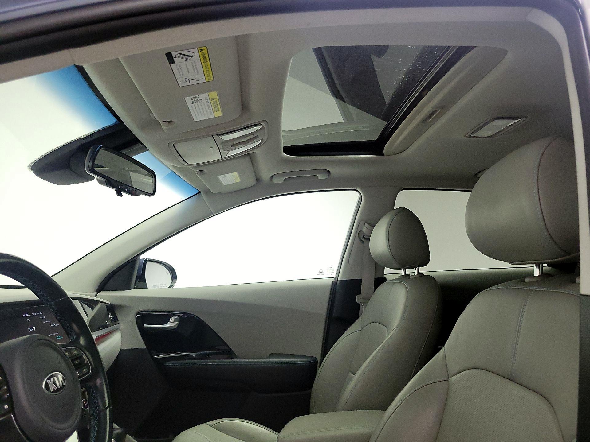 Thumbnail: 2020 Kia Niro - 20