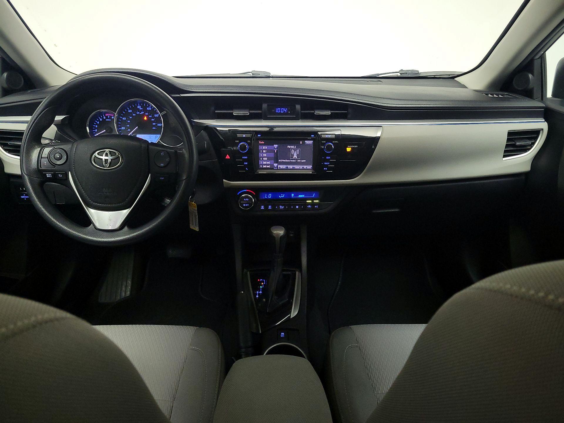 Thumbnail: 2015 Toyota Corolla - 9