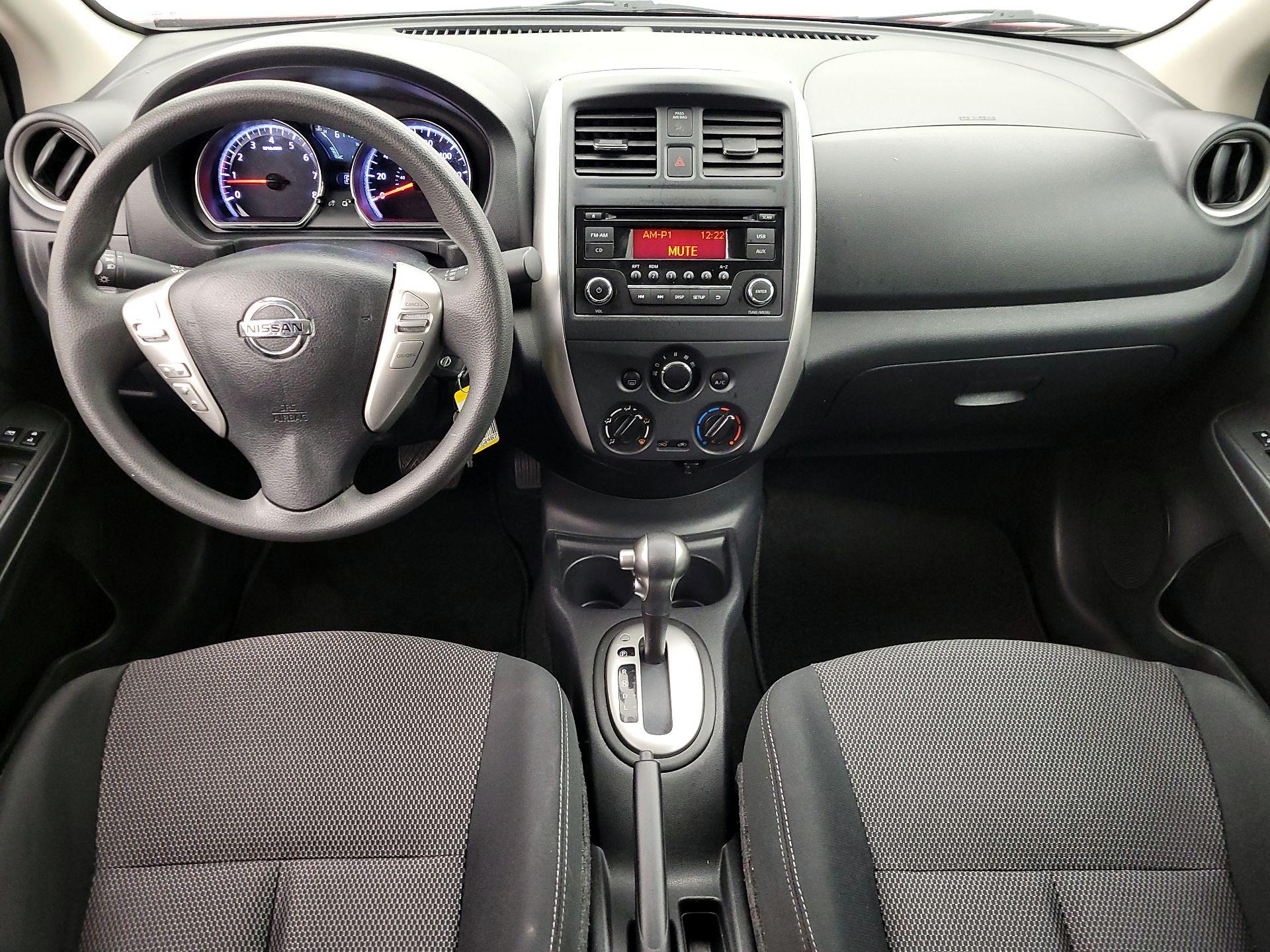 Thumbnail: 2016 Nissan Versa - 9