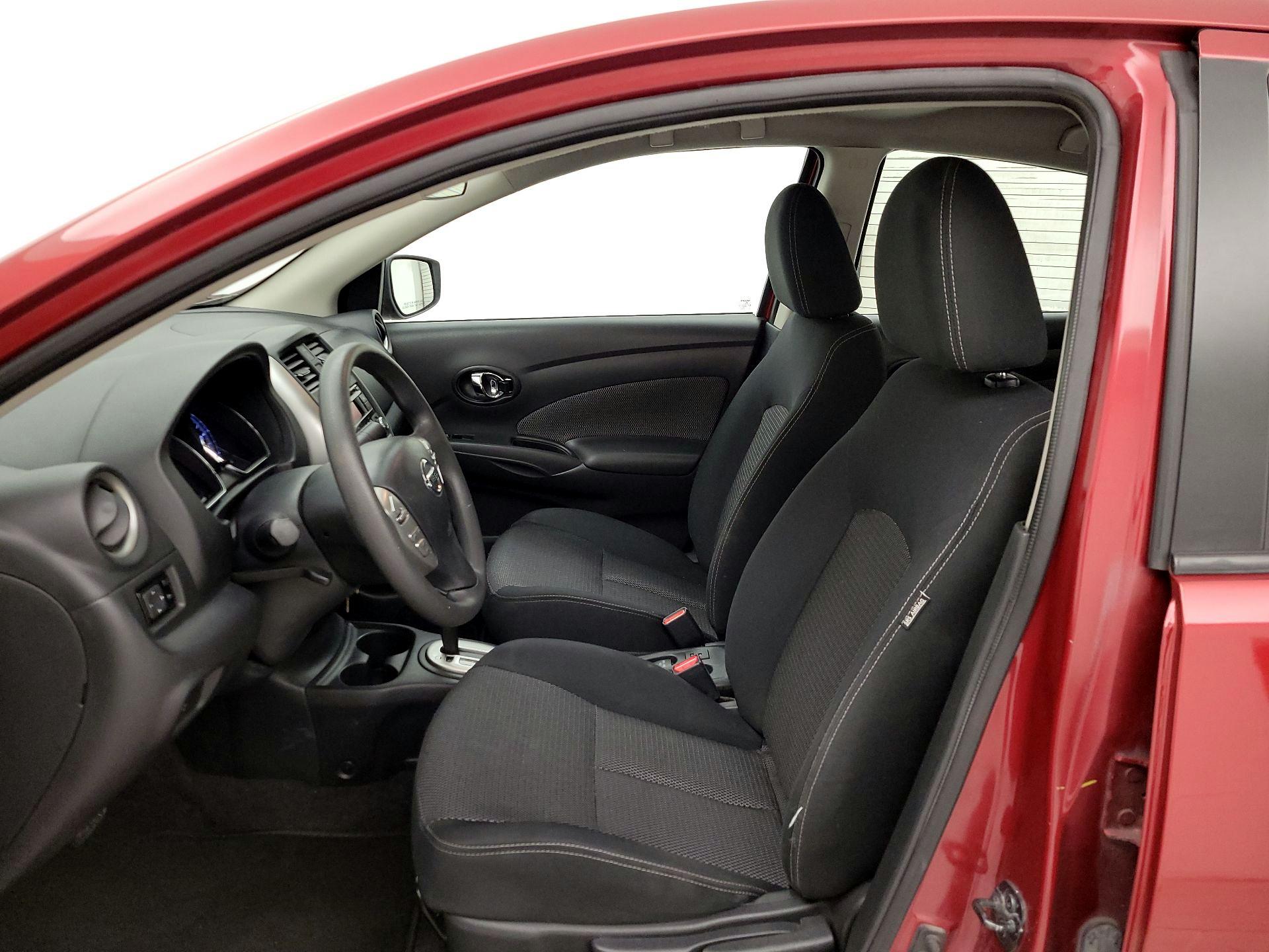 Thumbnail: 2016 Nissan Versa - 11