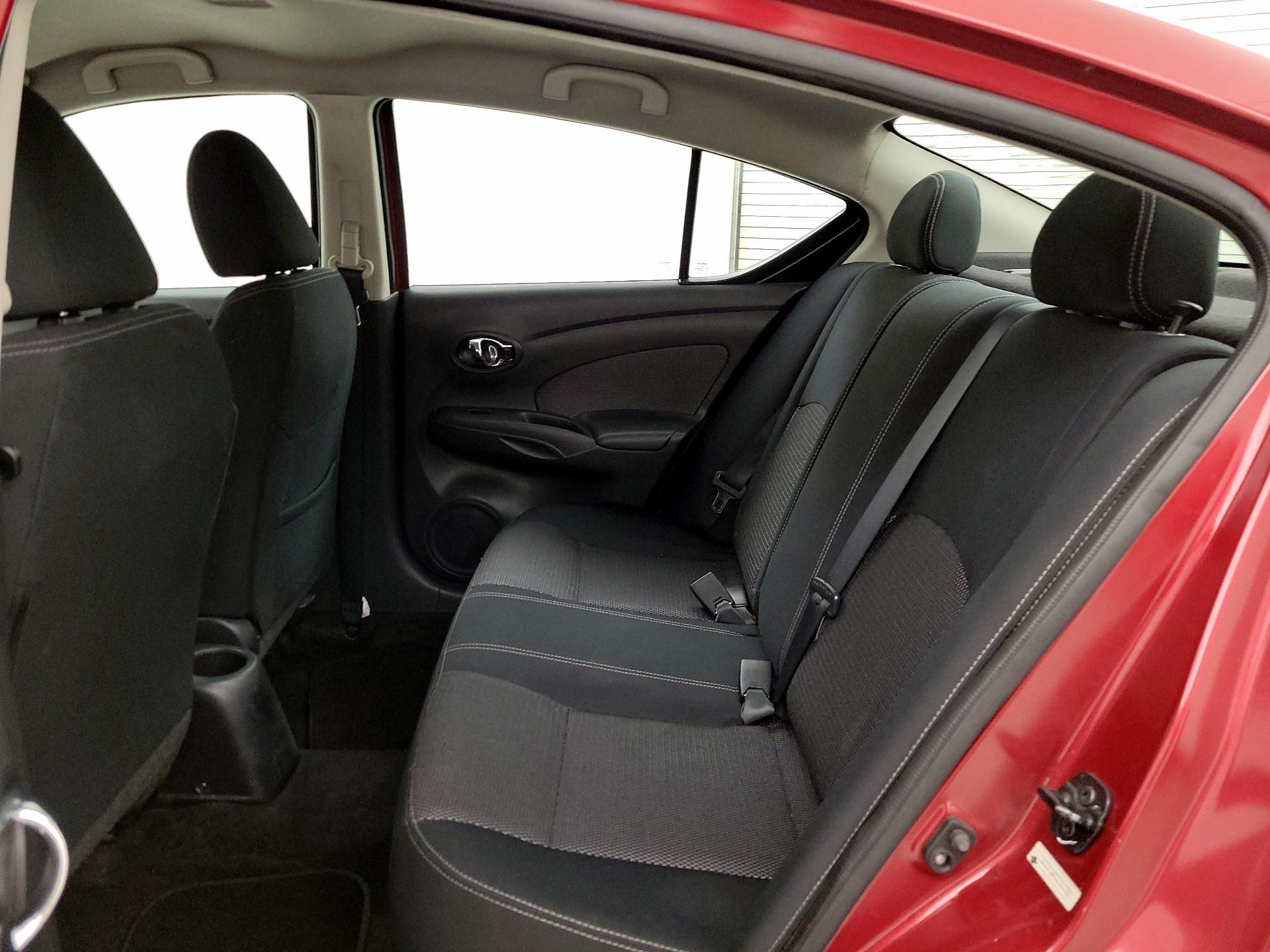 Thumbnail: 2016 Nissan Versa - 18