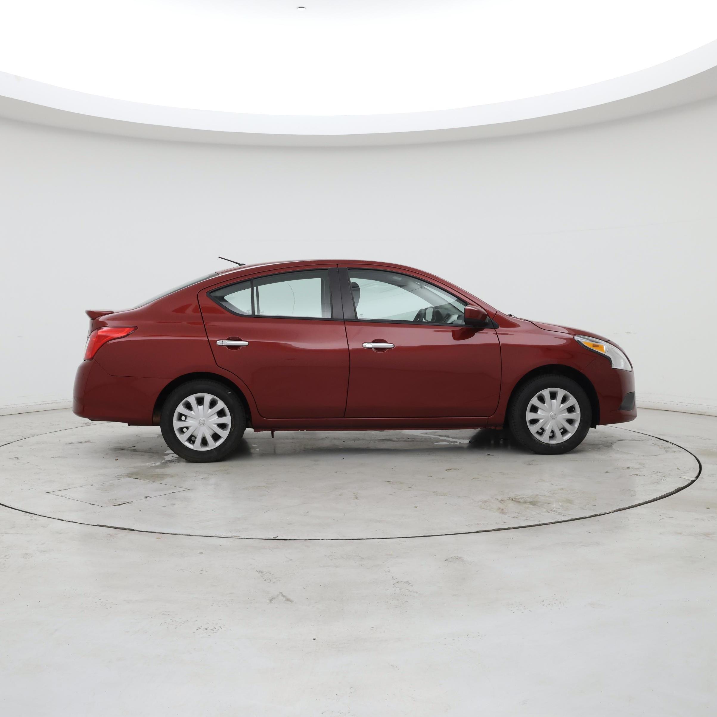Thumbnail: 2016 Nissan Versa - 7