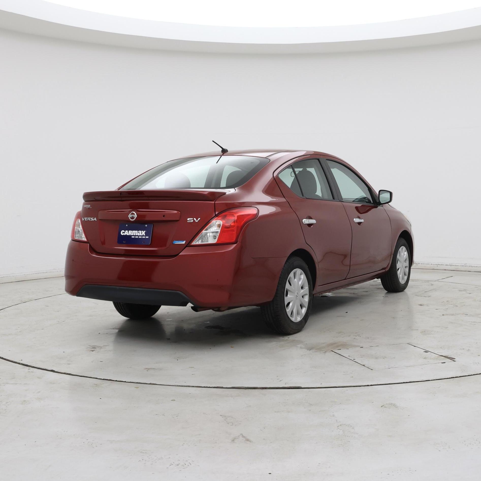 Thumbnail: 2016 Nissan Versa - 8