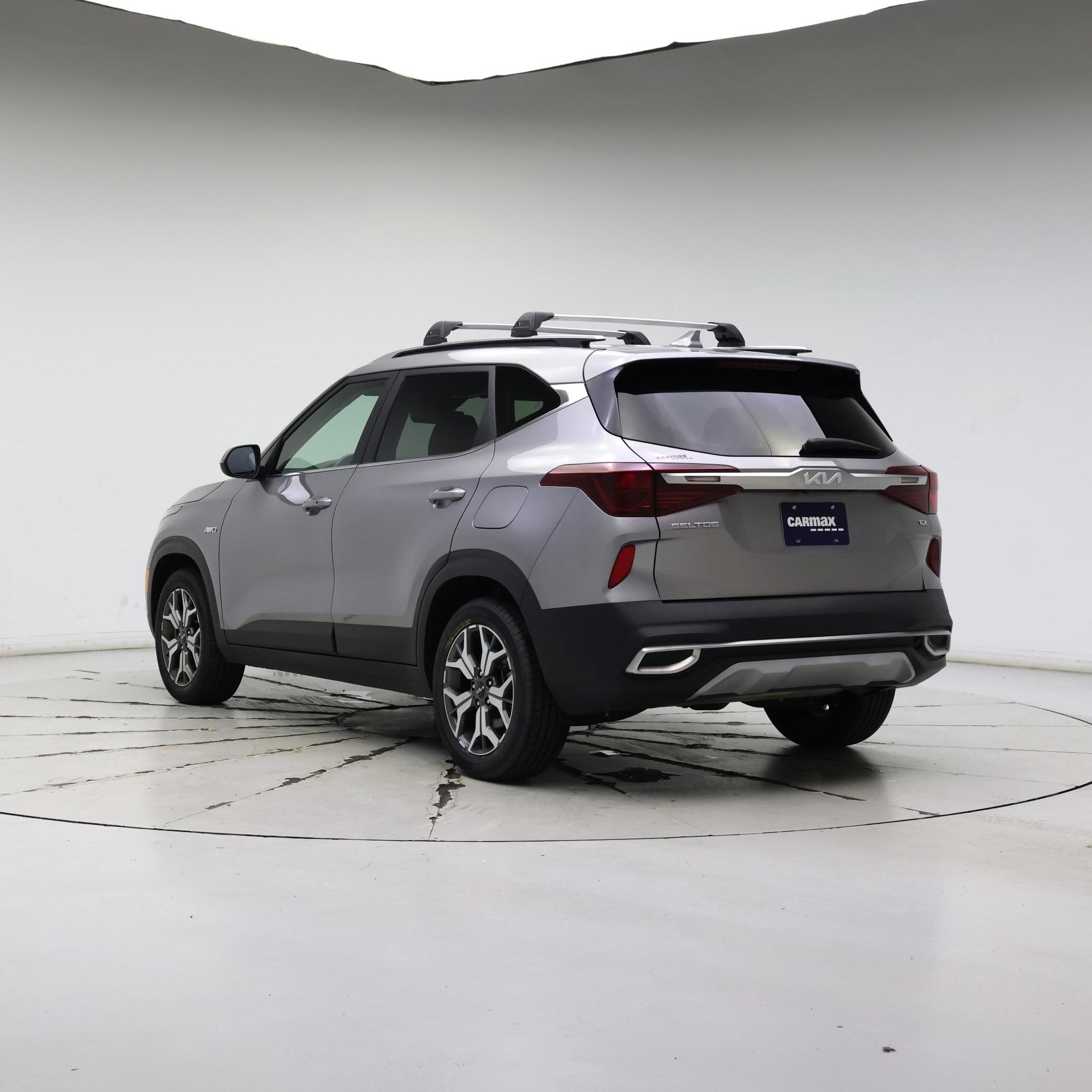 Thumbnail: 2022 Kia Seltos - 2