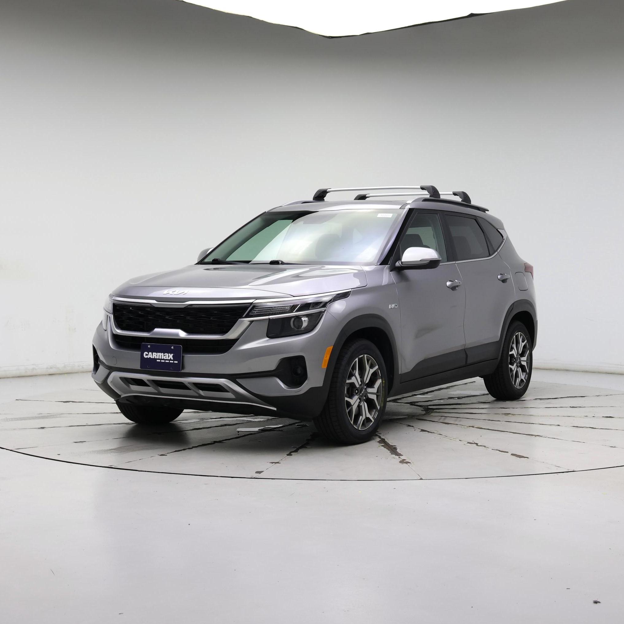 Thumbnail: 2022 Kia Seltos - 4