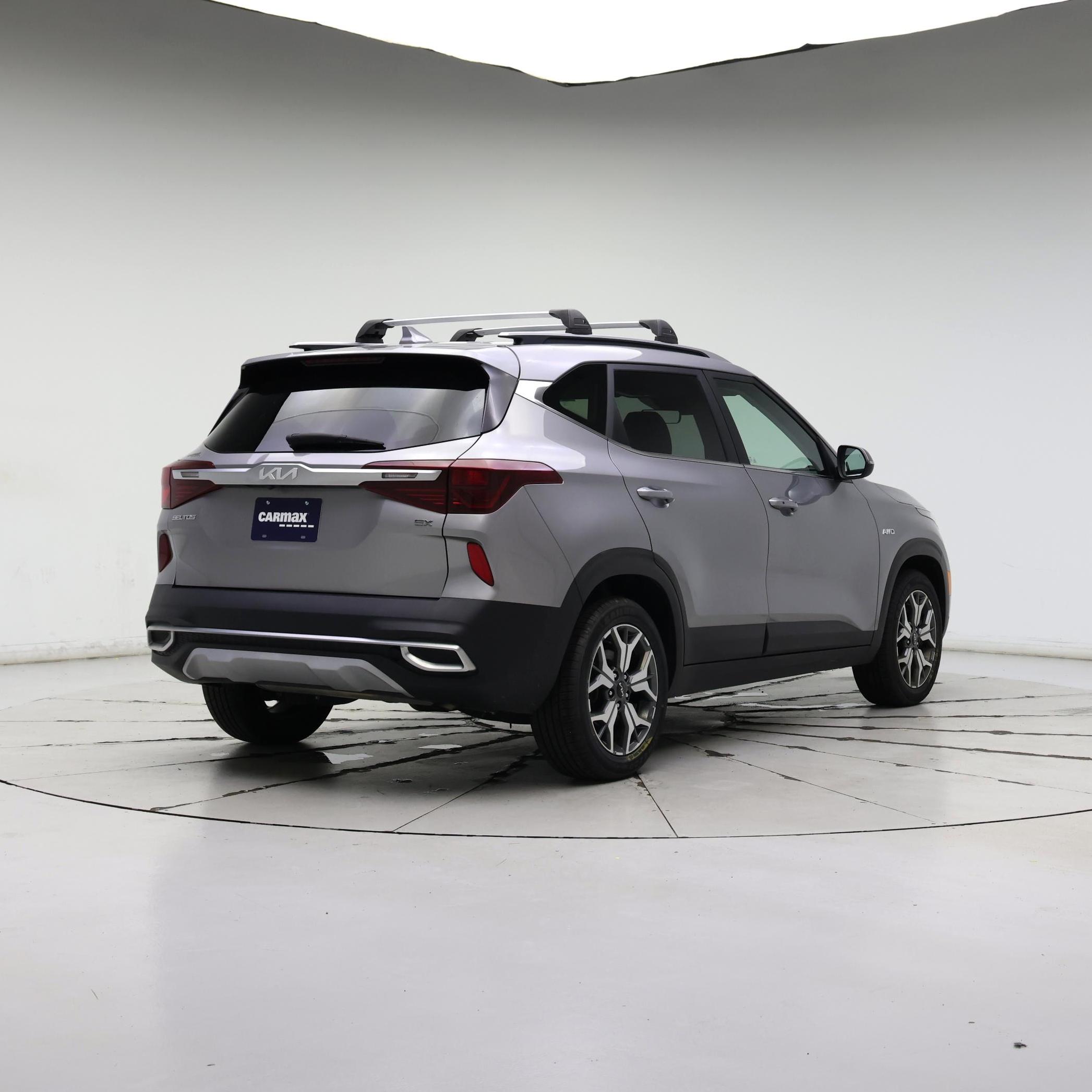 Thumbnail: 2022 Kia Seltos - 8