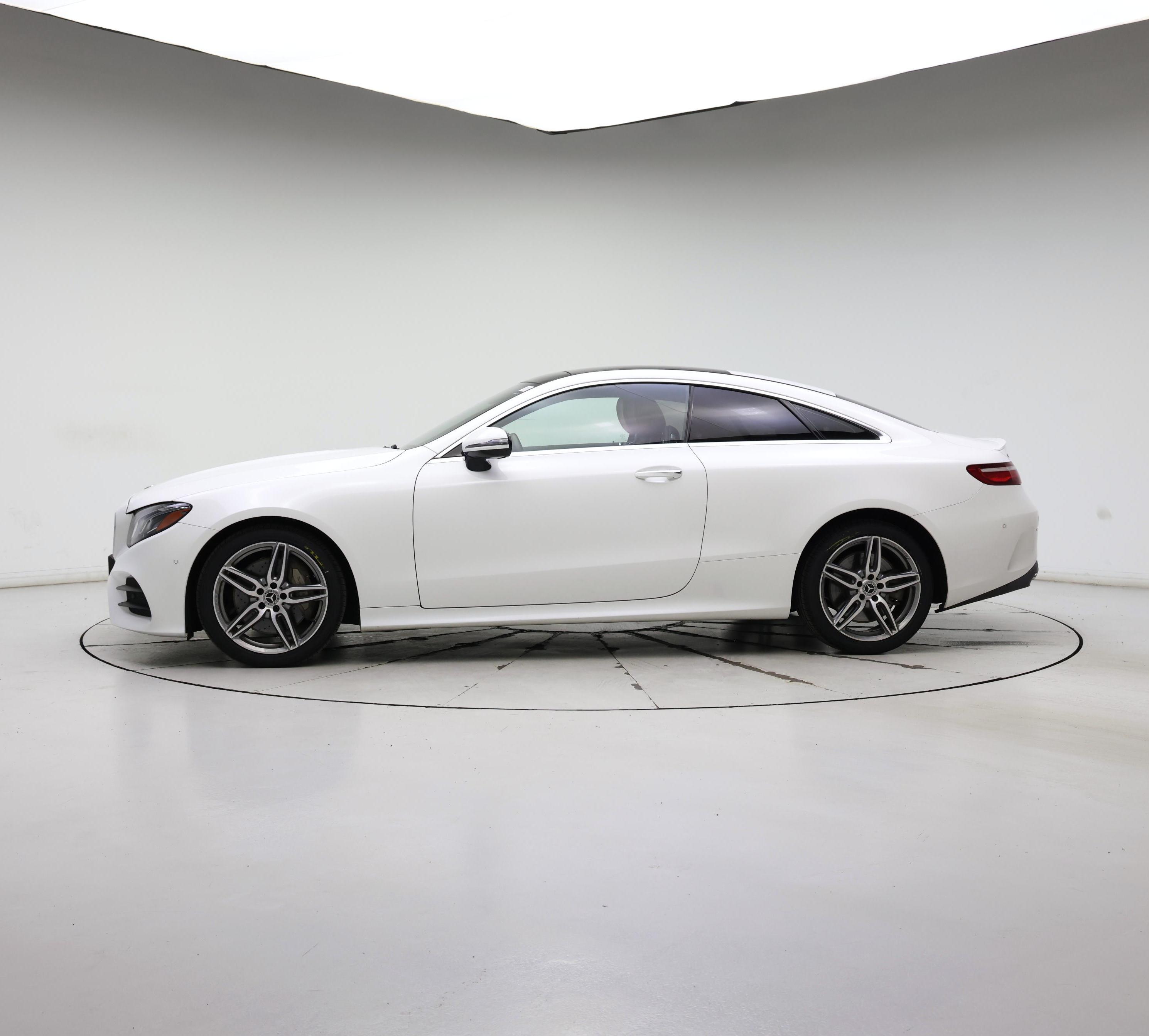 Thumbnail: 2018 Mercedes-Benz E-Class - 3