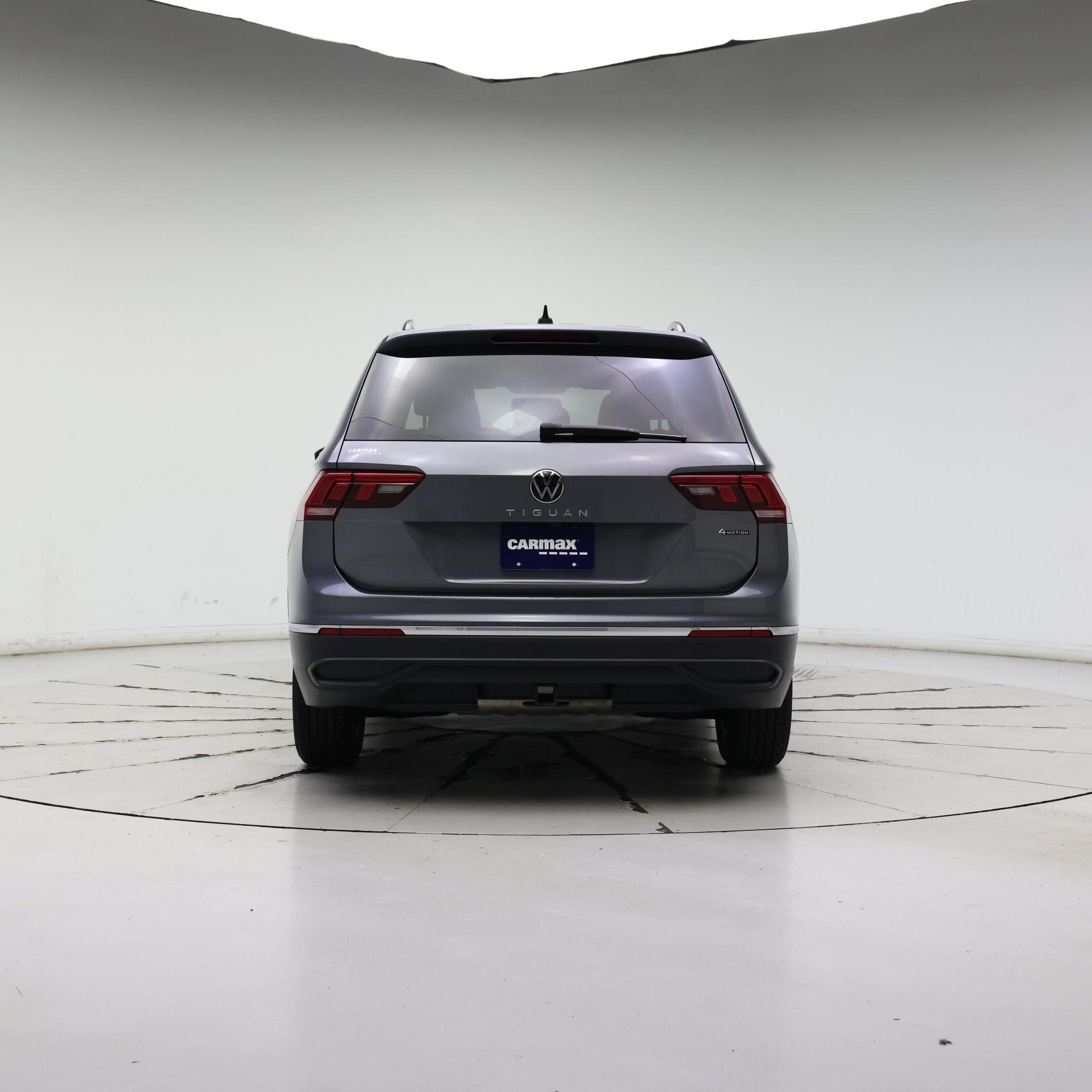 Thumbnail: 2022 Volkswagen Tiguan - 6