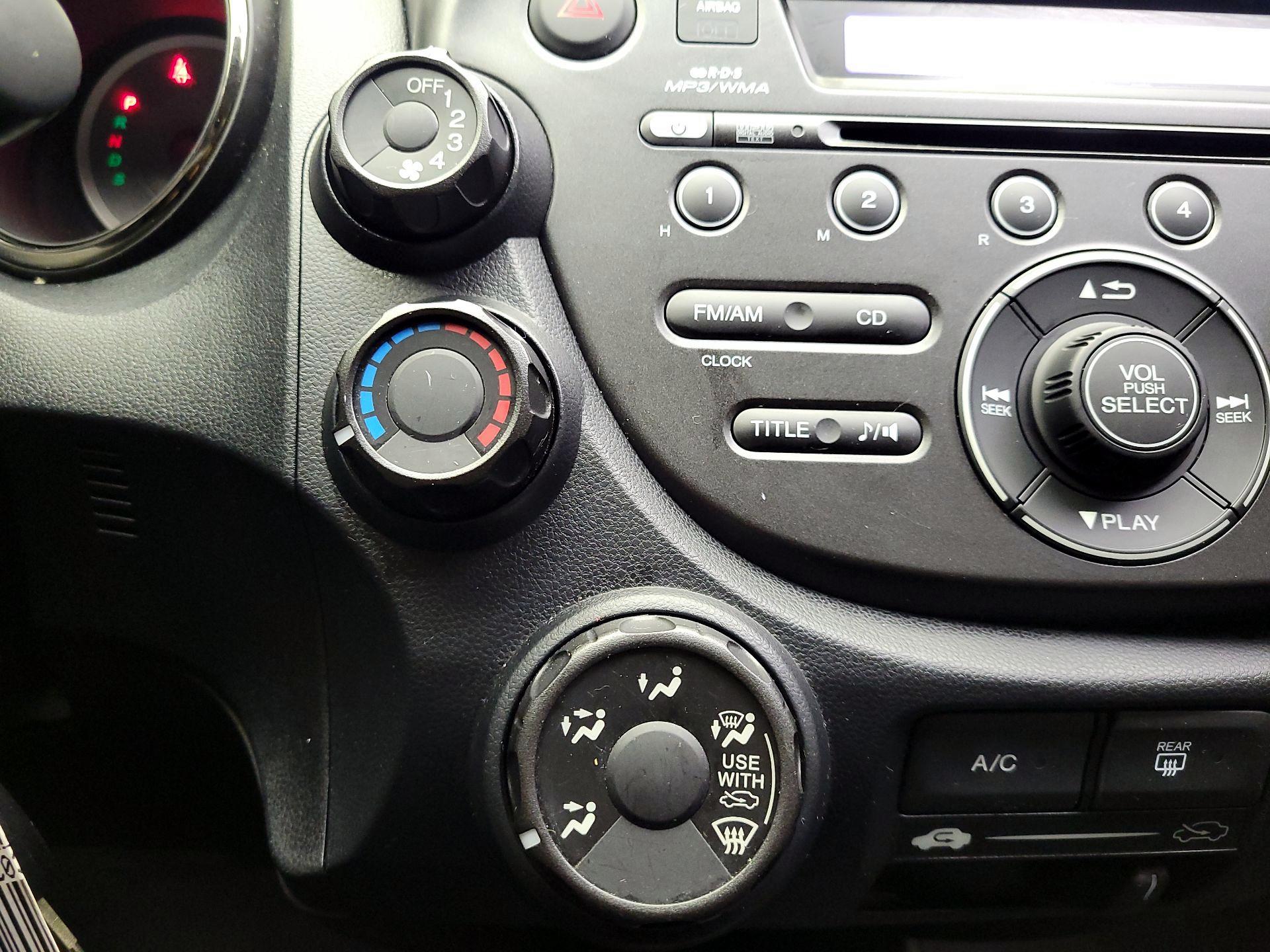 Thumbnail: 2013 Honda Fit - 15