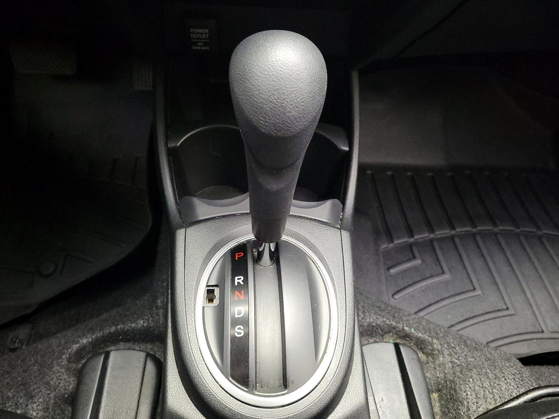 Thumbnail: 2013 Honda Fit - 16