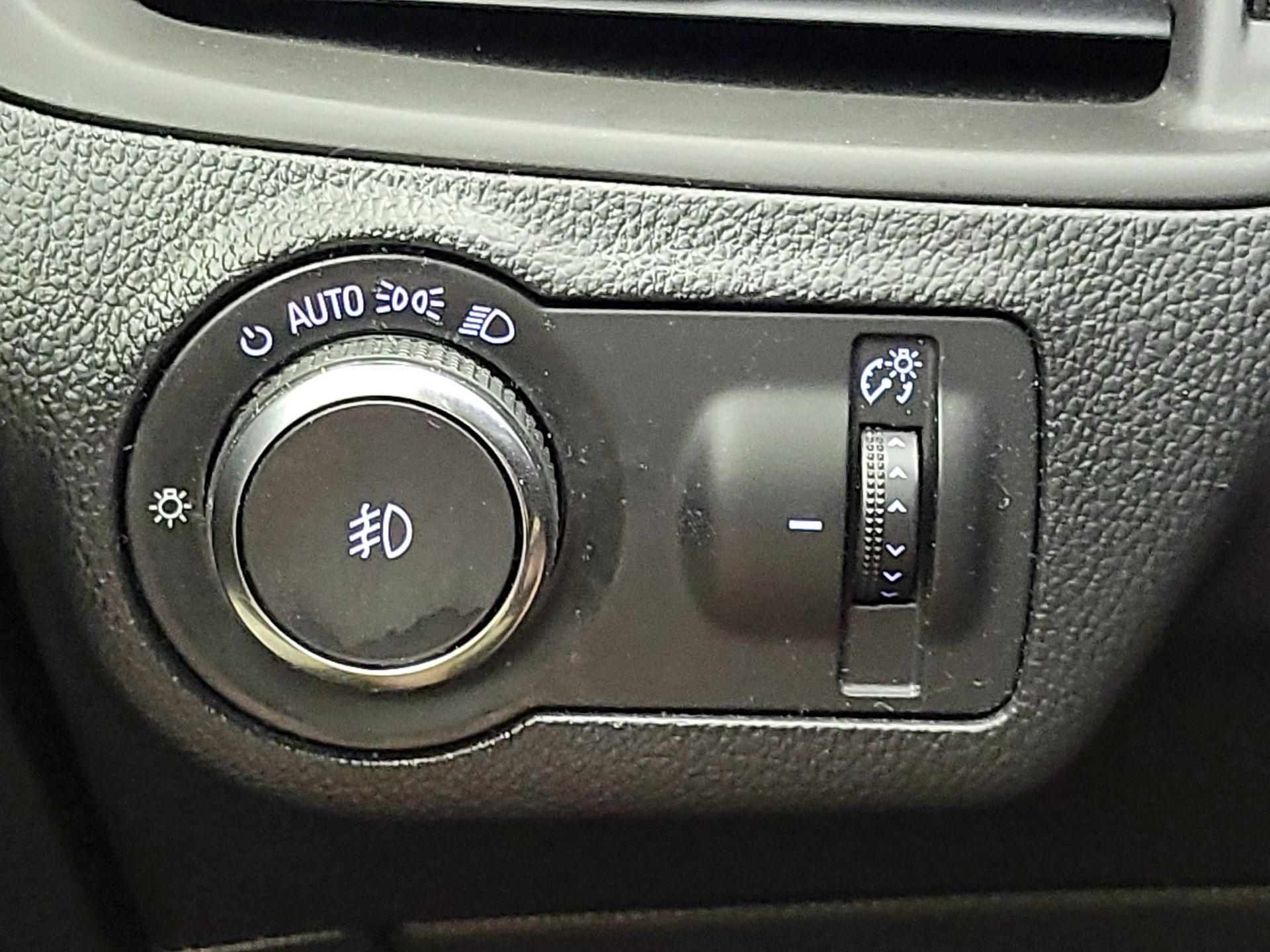 Thumbnail: 2019 Buick Envision - 13