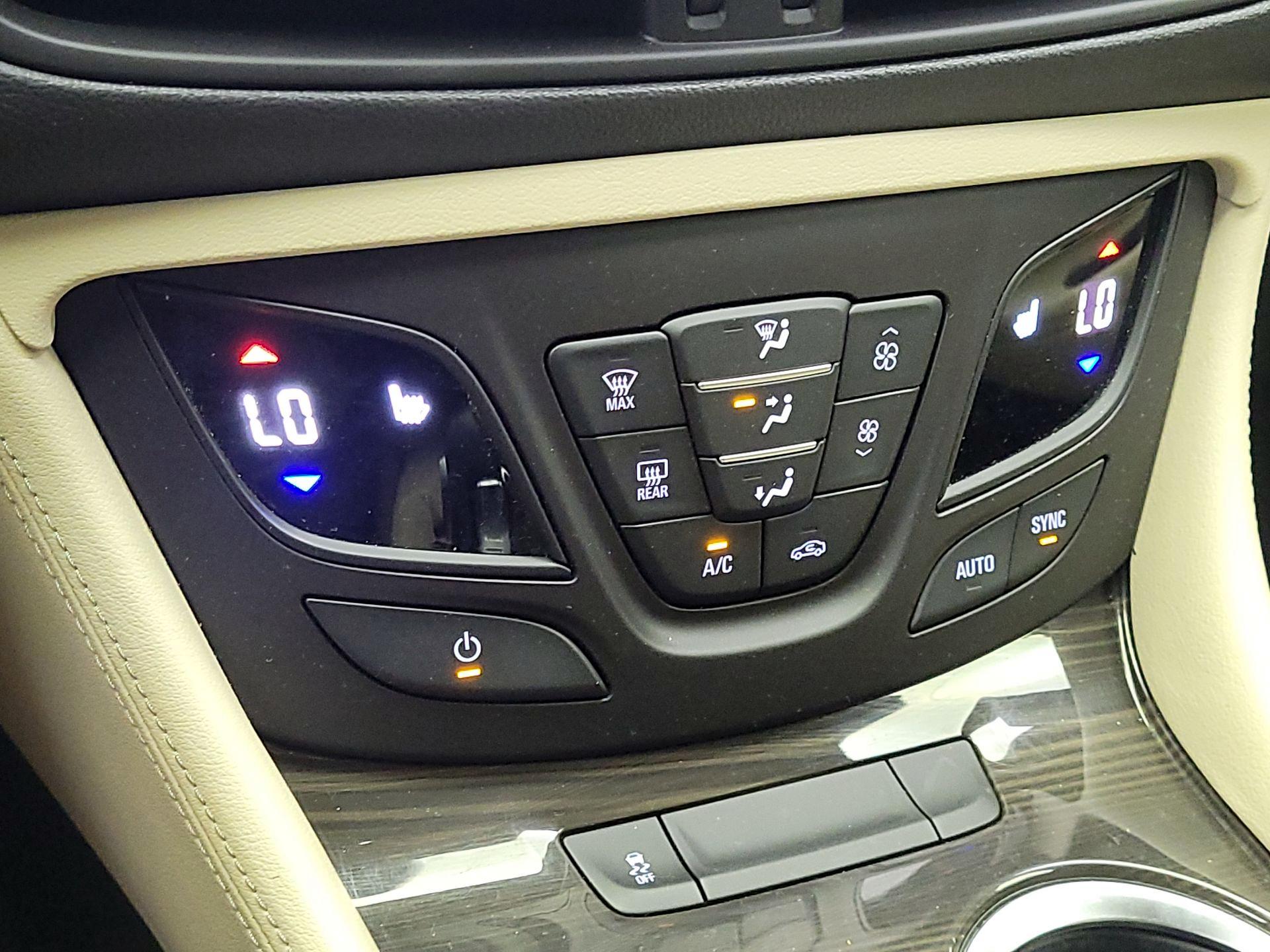 Thumbnail: 2019 Buick Envision - 16
