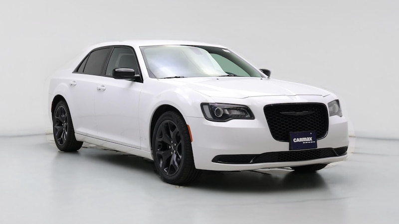 2020 Chrysler 300 Touring Hero Image