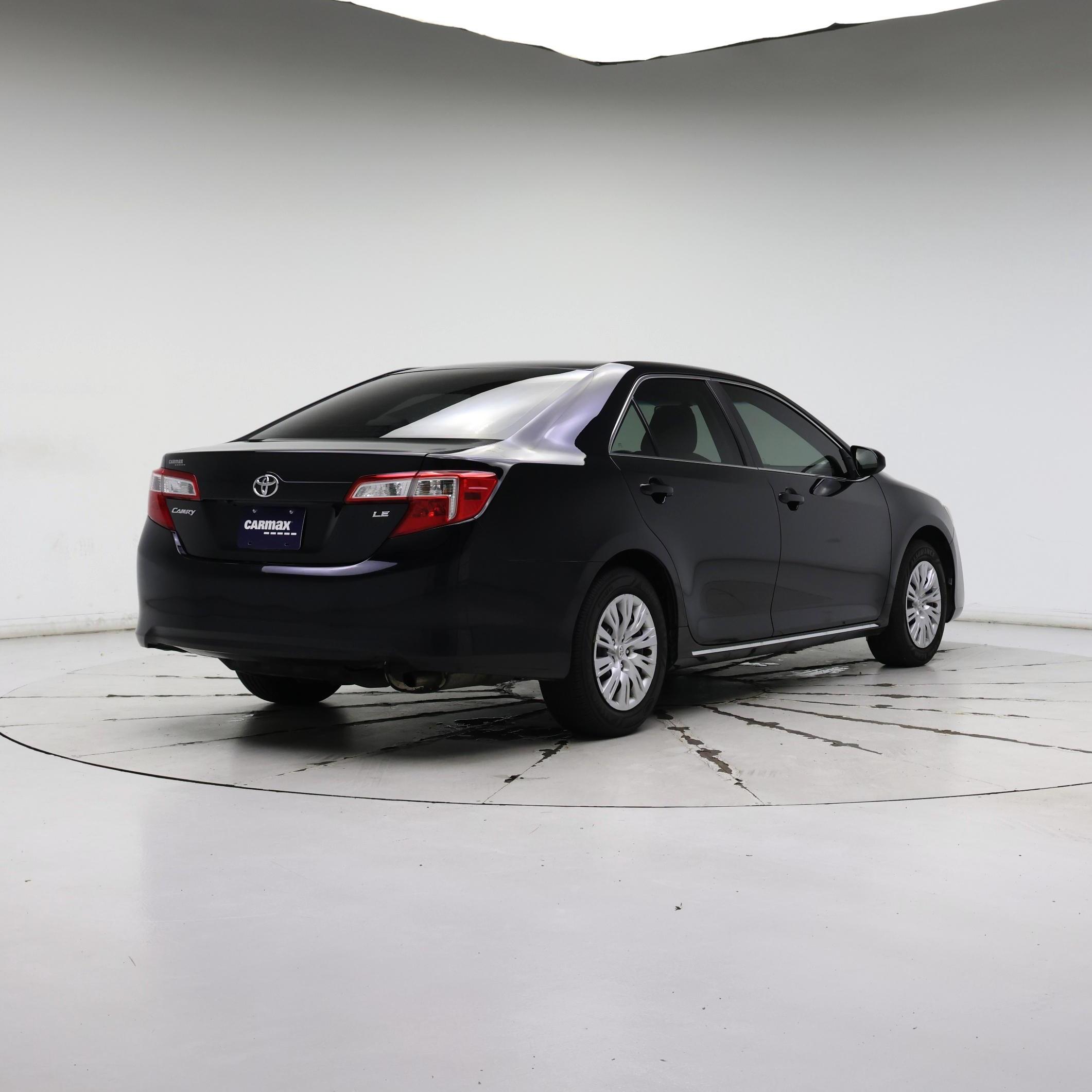 Thumbnail: 2014 Toyota Camry - 8