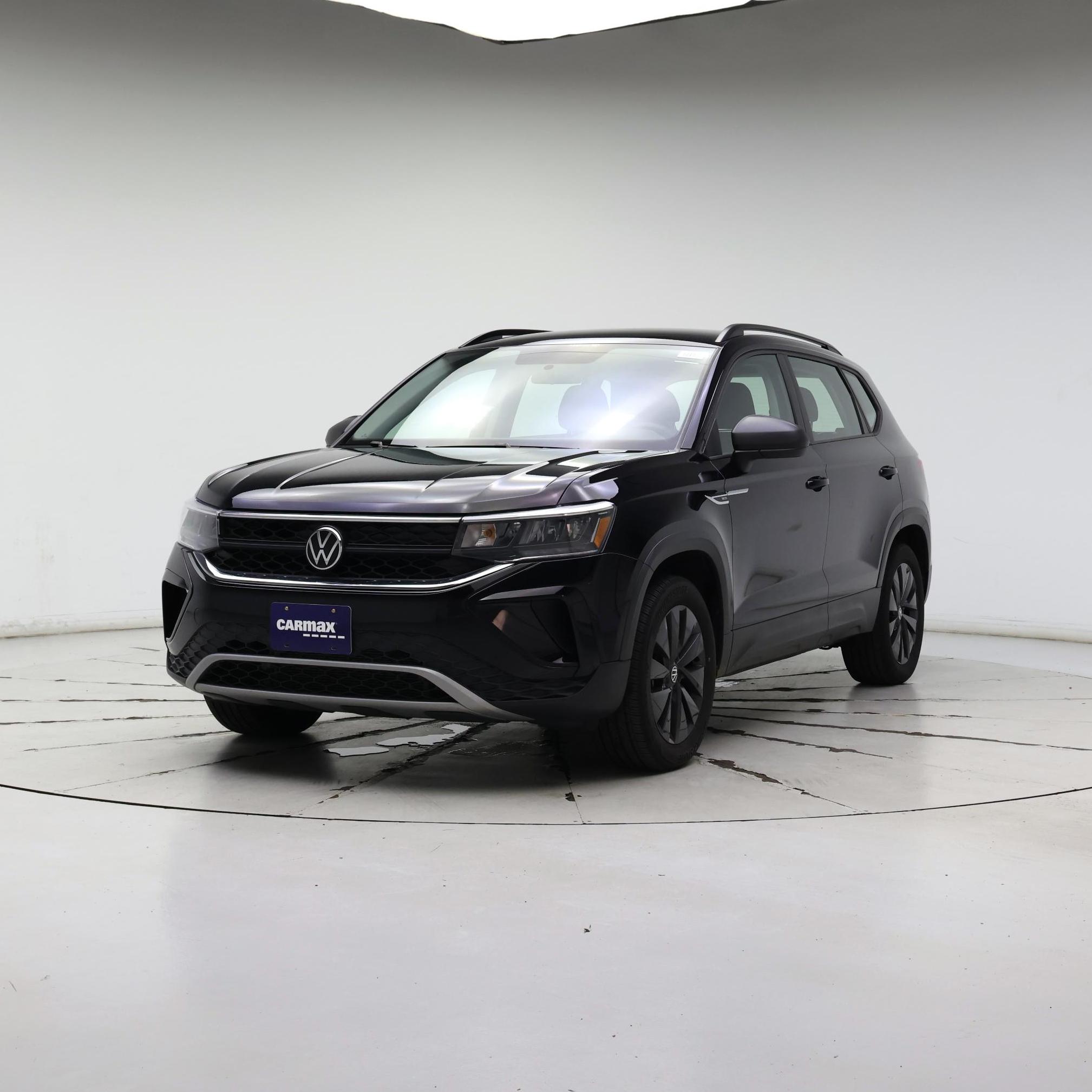 Thumbnail: 2022 Volkswagen Taos - 4