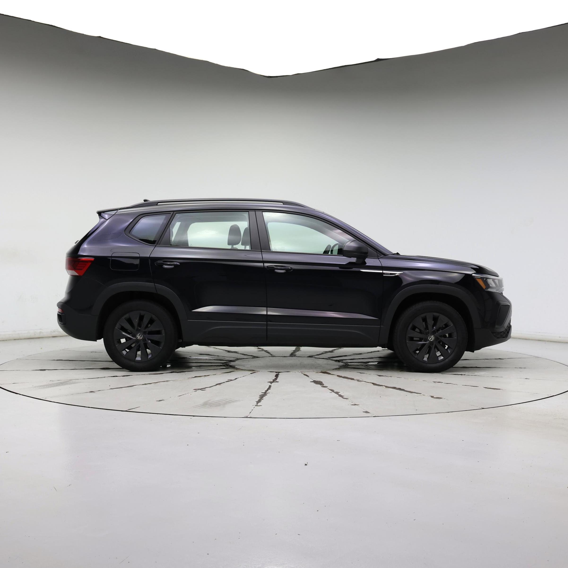 Thumbnail: 2022 Volkswagen Taos - 7