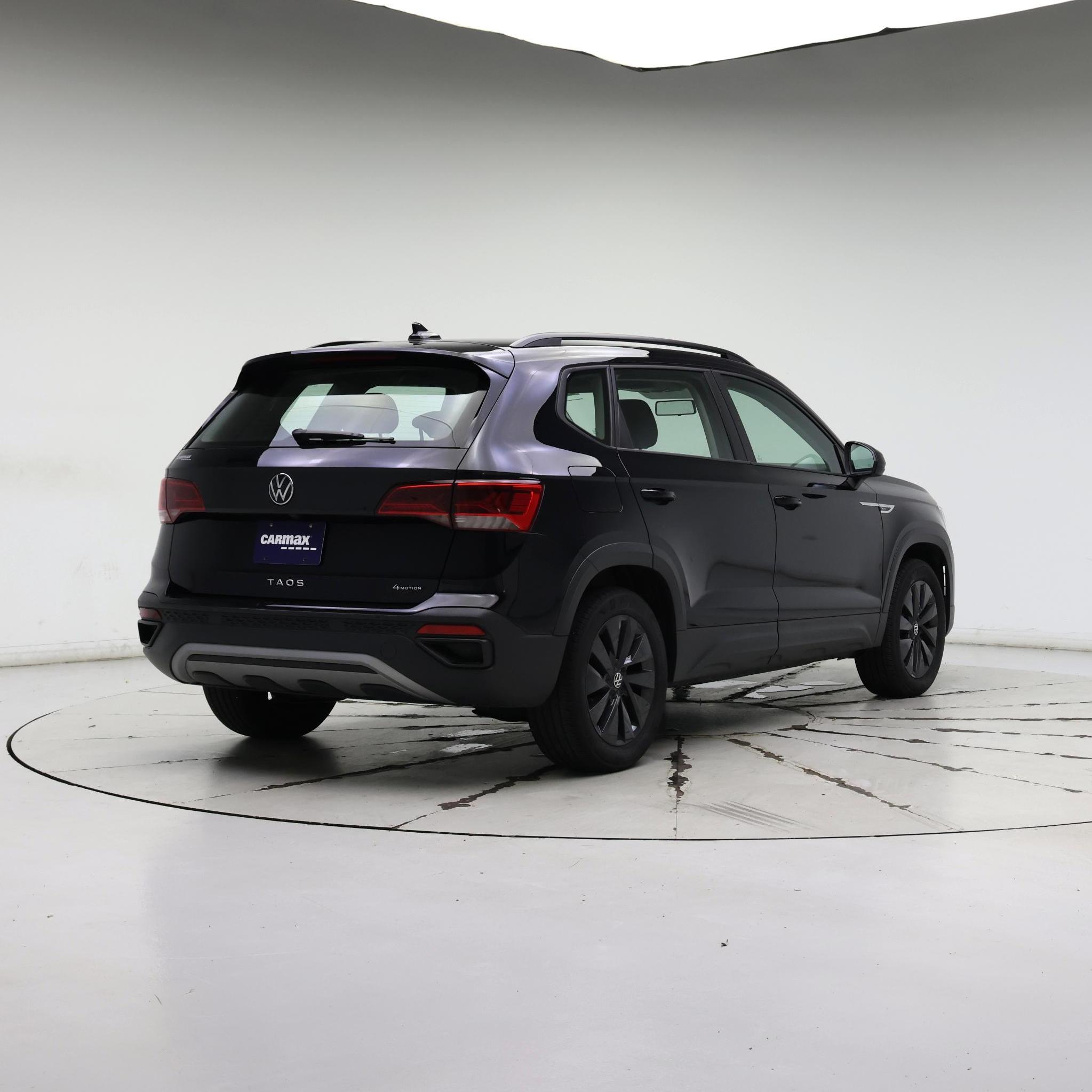 Thumbnail: 2022 Volkswagen Taos - 8