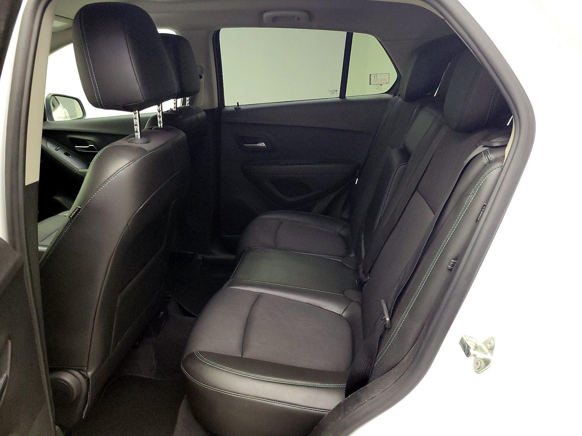 Thumbnail: 2015 Chevrolet Trax - 18