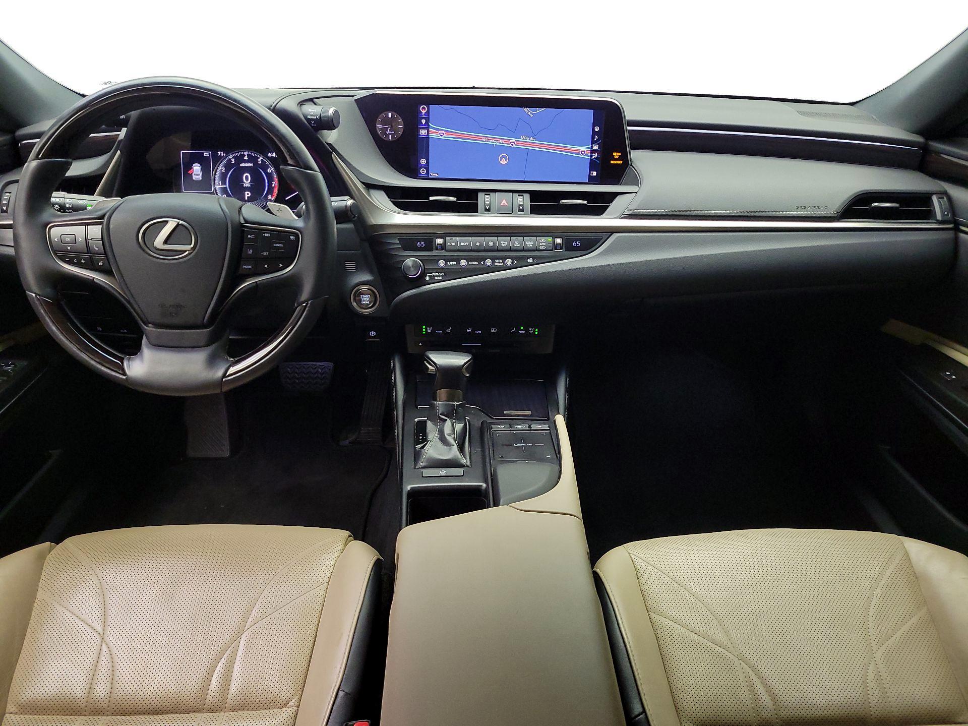 Thumbnail: 2019 Lexus ES - 9