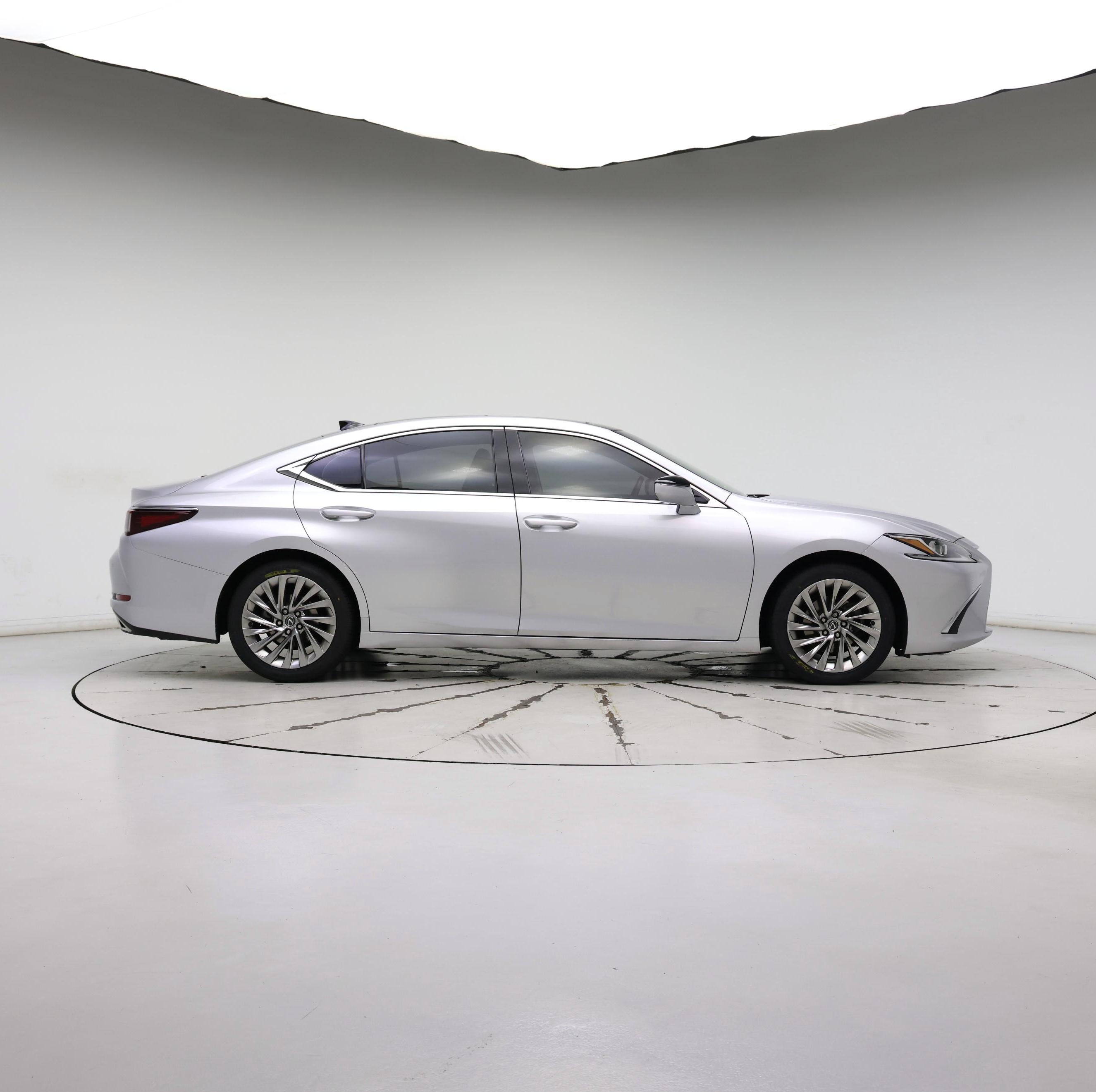 Thumbnail: 2019 Lexus ES - 7