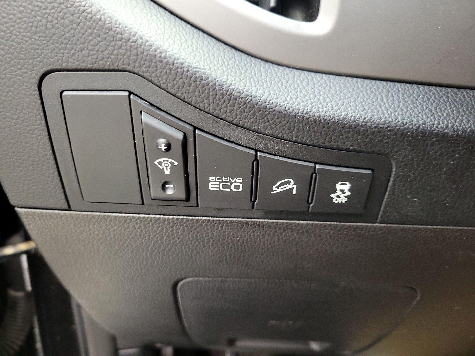 Thumbnail: 2015 Kia Sportage - 13
